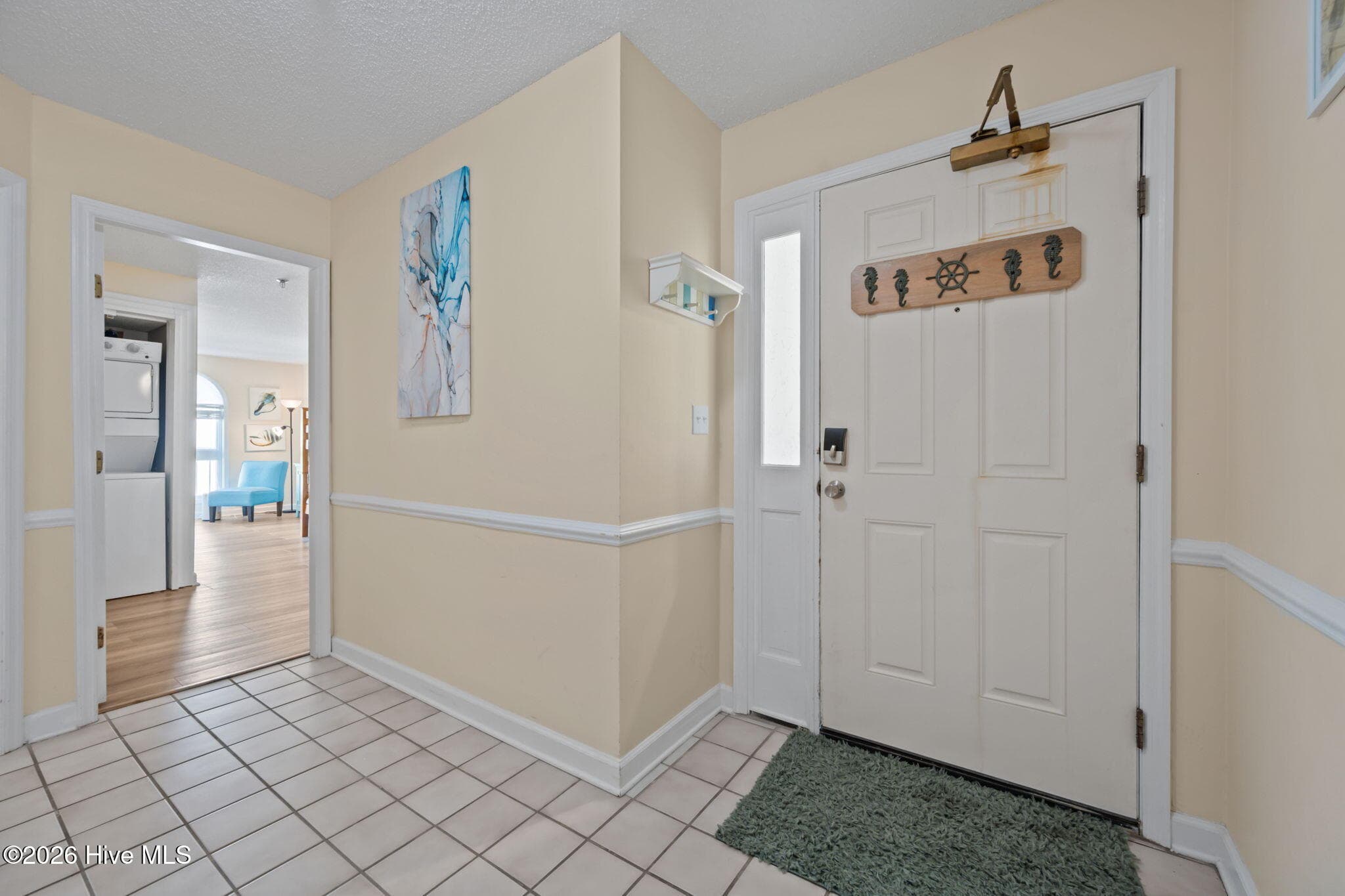 Foyer - 790 New River Inlet Road 320b, North Topsail Beach, NC 28460