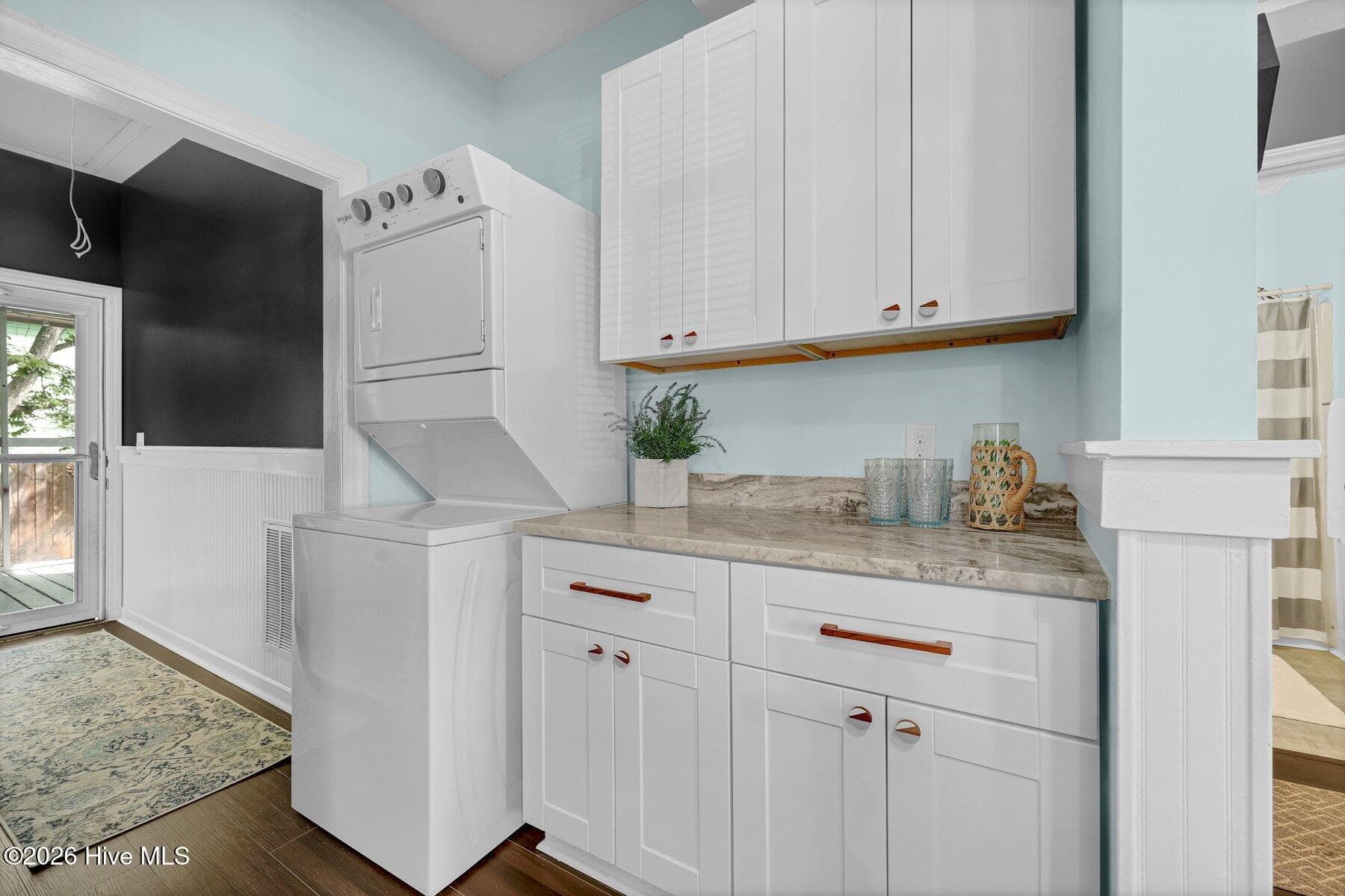 Single Family Residence at 321 S 7th Street, Wilmington, NC 28401, photo 17 of 34