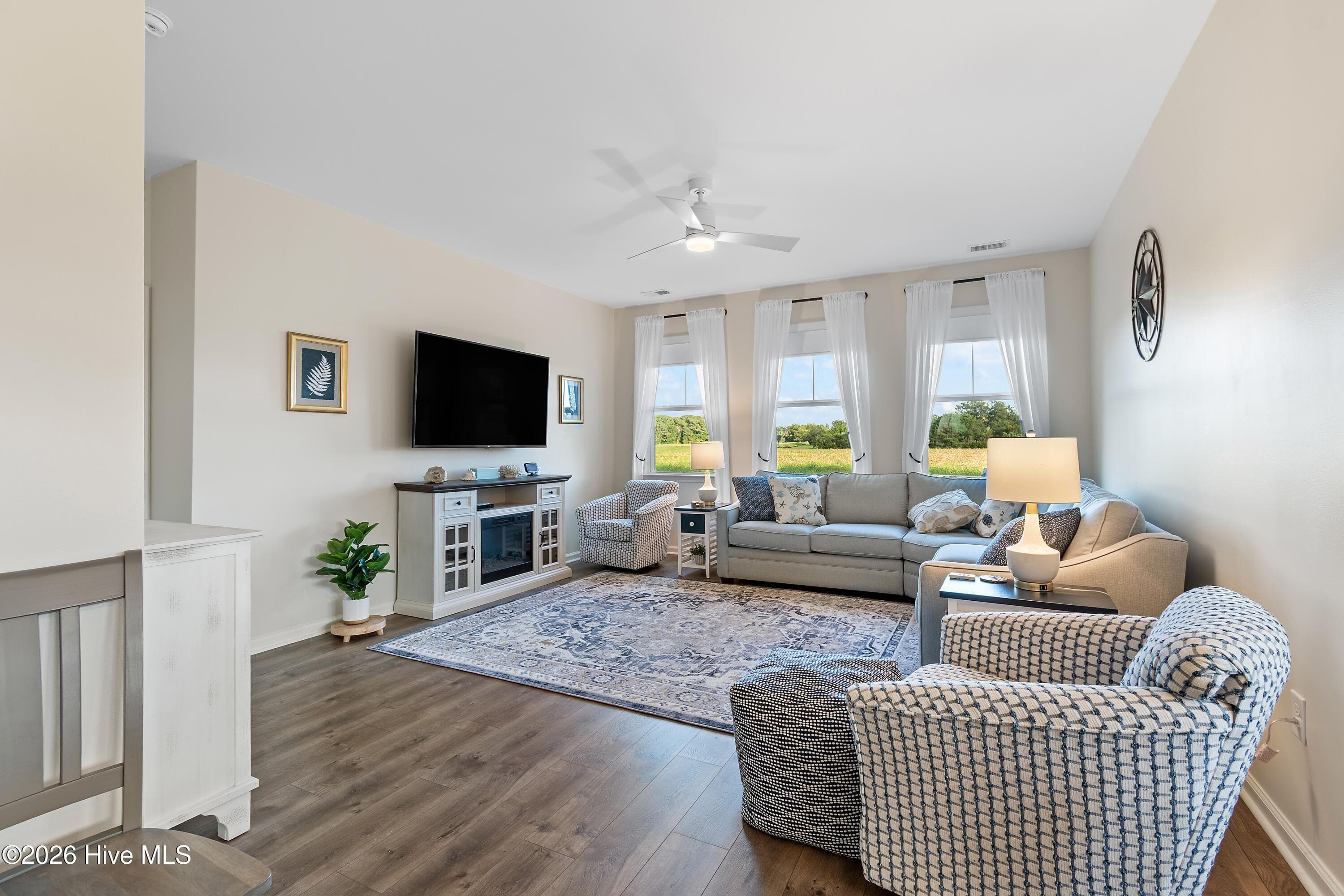 Single Family Residence at 580 Slippery Rock Way, Calabash, NC 28467, photo 19 of 46