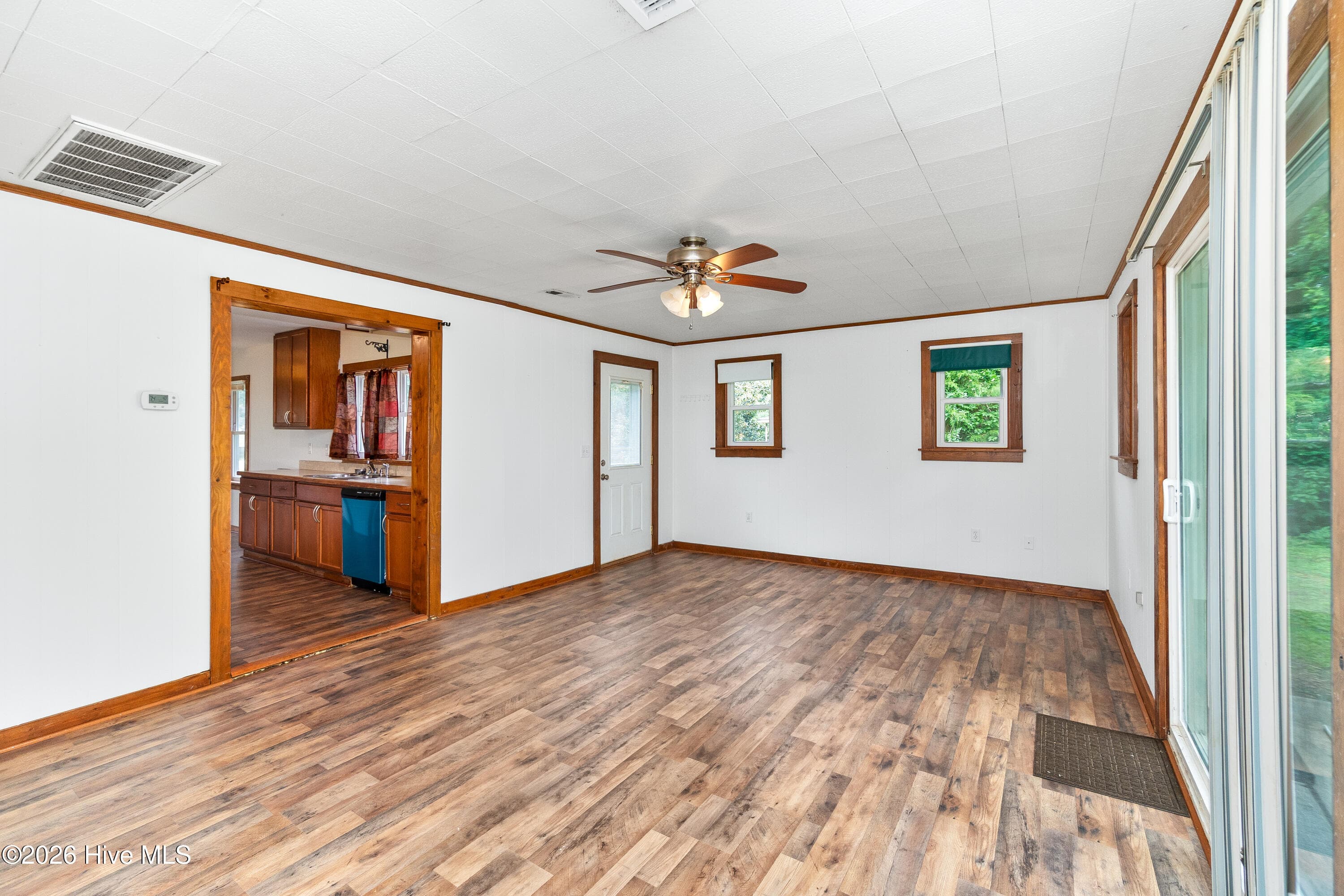 Single Family Residence at 1815 W Main Ext, Elizabeth City, NC 27909, photo 10 of 51