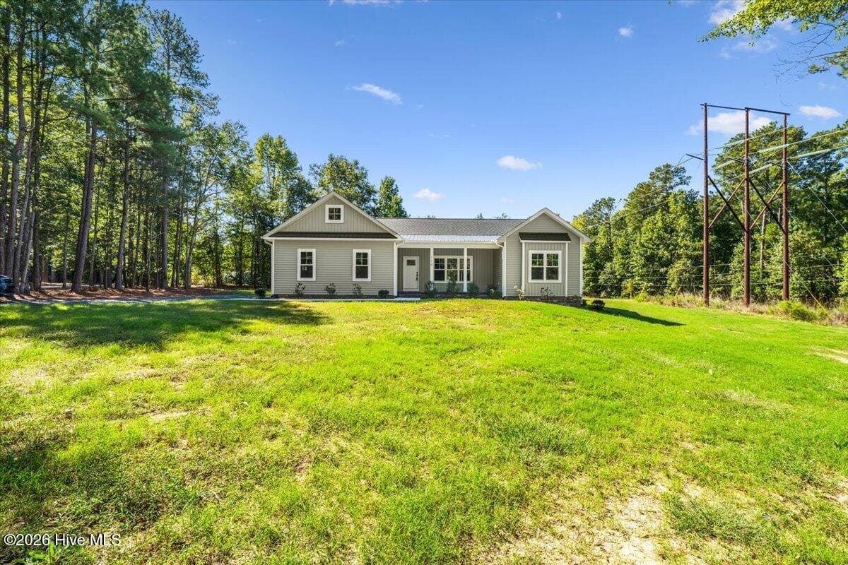 Single Family Residence at 110 Trailcrest Drive, Rockingham, NC 28379, photo 9 of 87