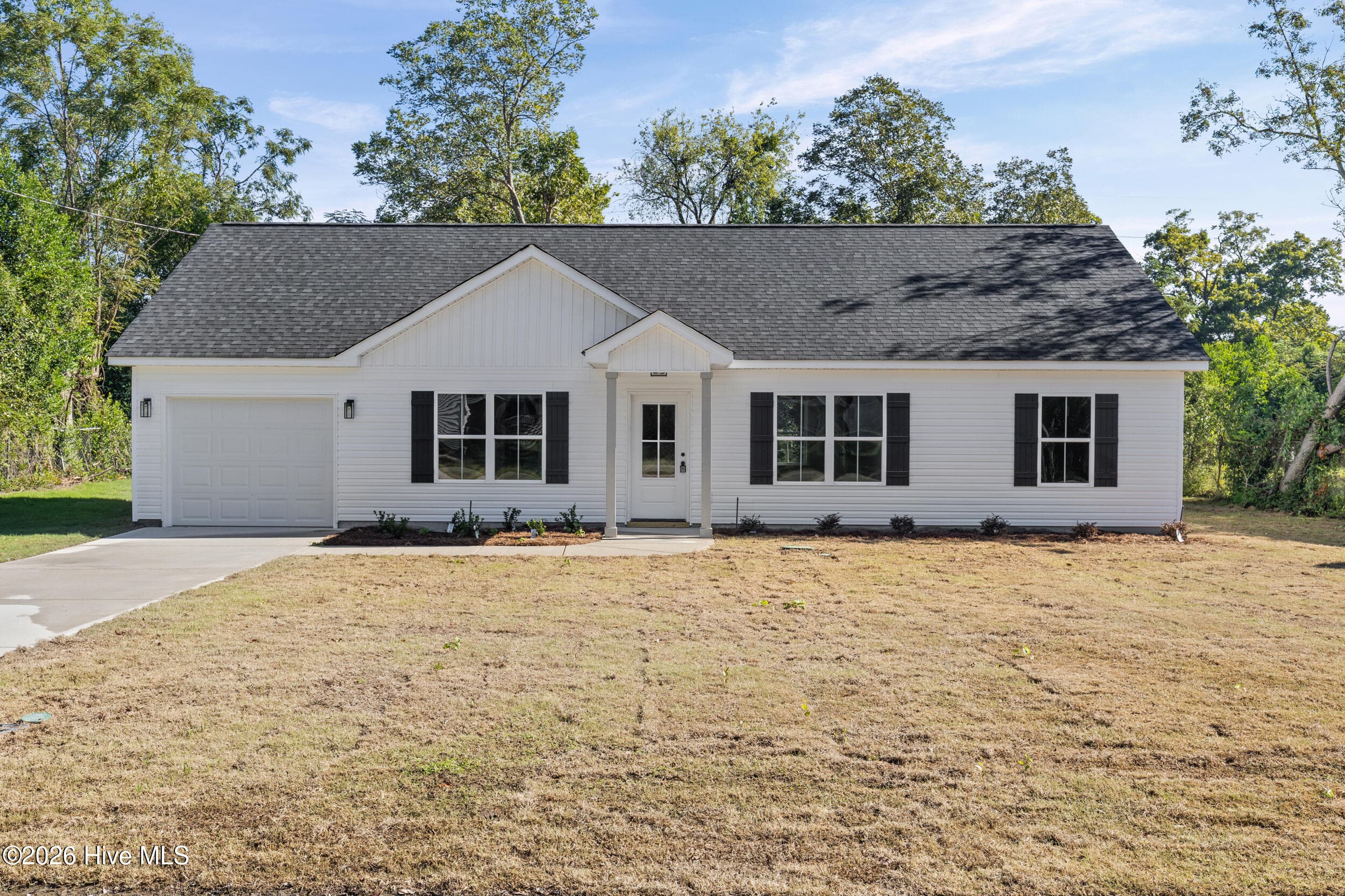 Single Family Residence at 327 Sims Avenue, Augusta, GA 30906, photo 2 of 31