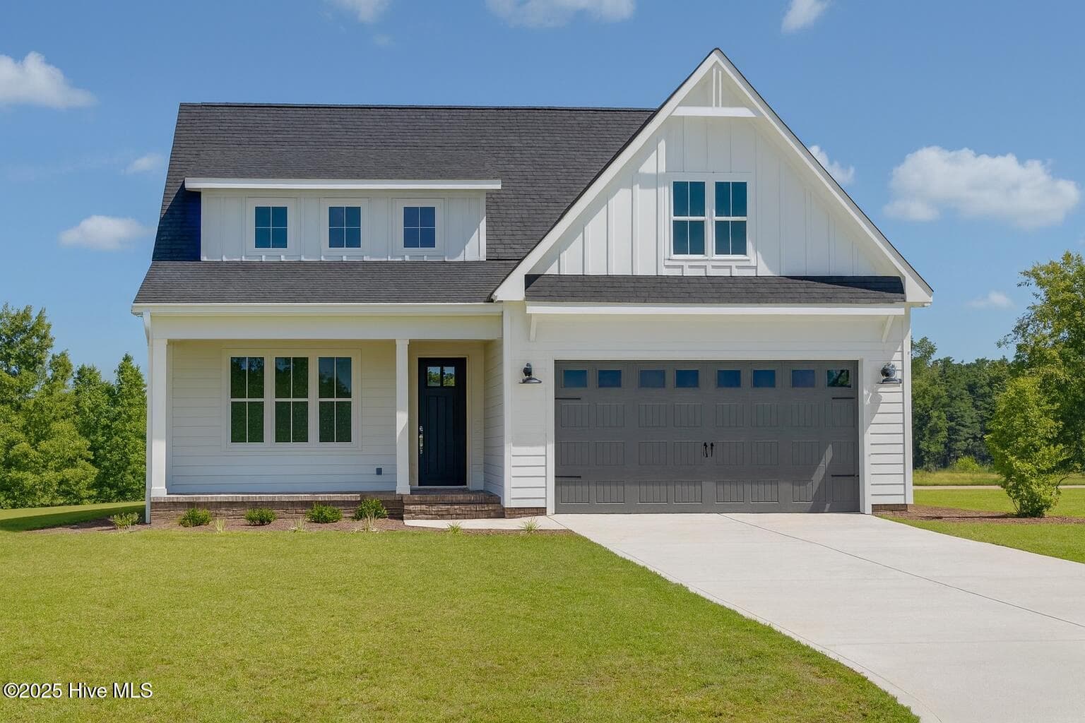 Single Family Residence at 141 Sycamore Lakes Drive, Wallace, NC 28466
