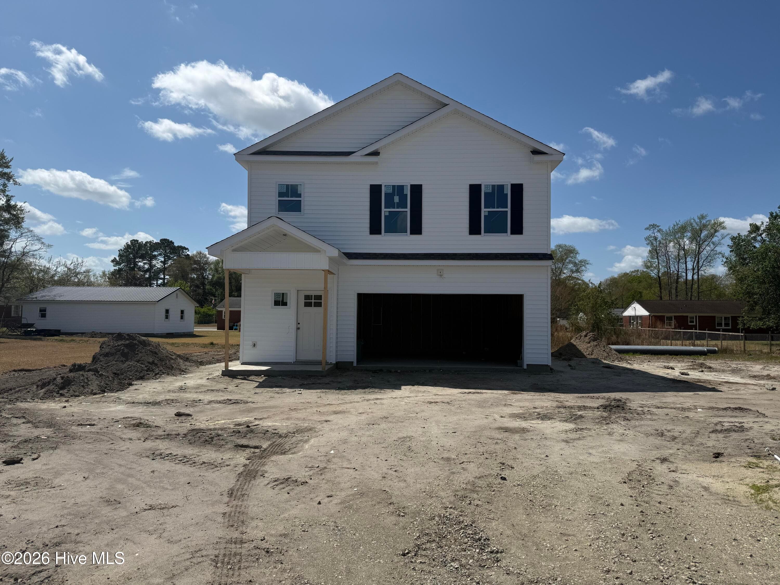 Single Family Residence at 694 Pope Street, Grifton, NC 28530, photo 5 of 15