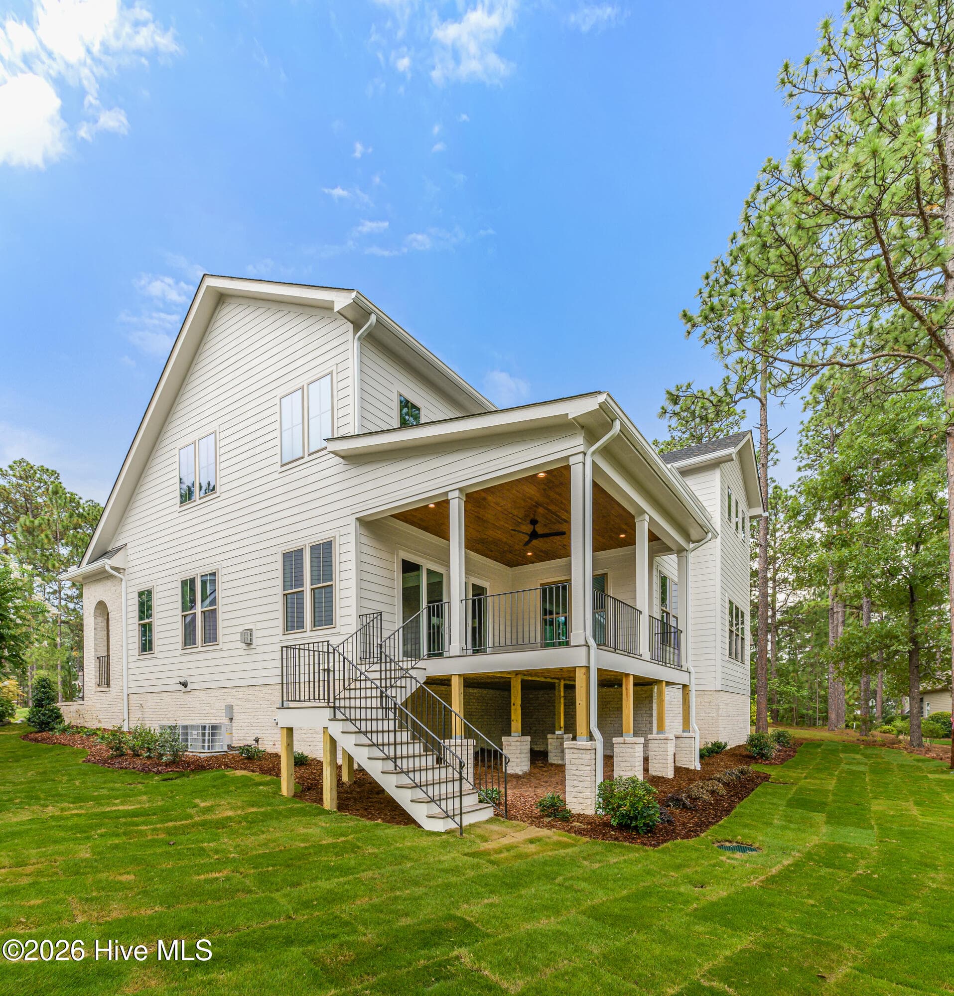 Single Family Residence at 44 Dungarvan Lane, Pinehurst, NC 28374, photo 32 of 32