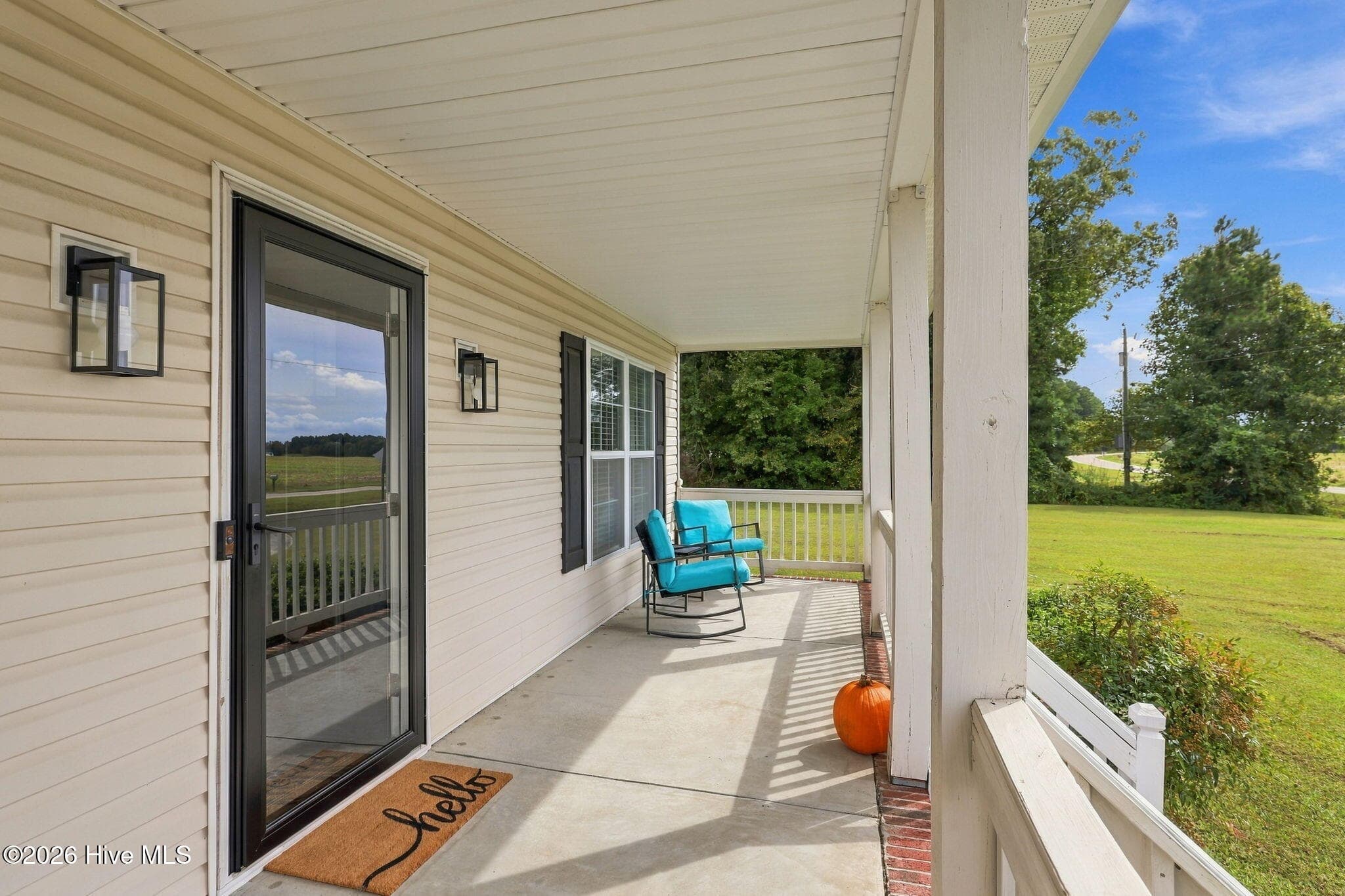 Single Family Residence at 163 Guinea Road, Moyock, NC 27958, photo 6 of 37