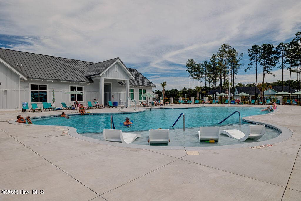 Single Family Residence at 9170 Crossbill Drive, Leland, NC 28451, photo 68 of 73