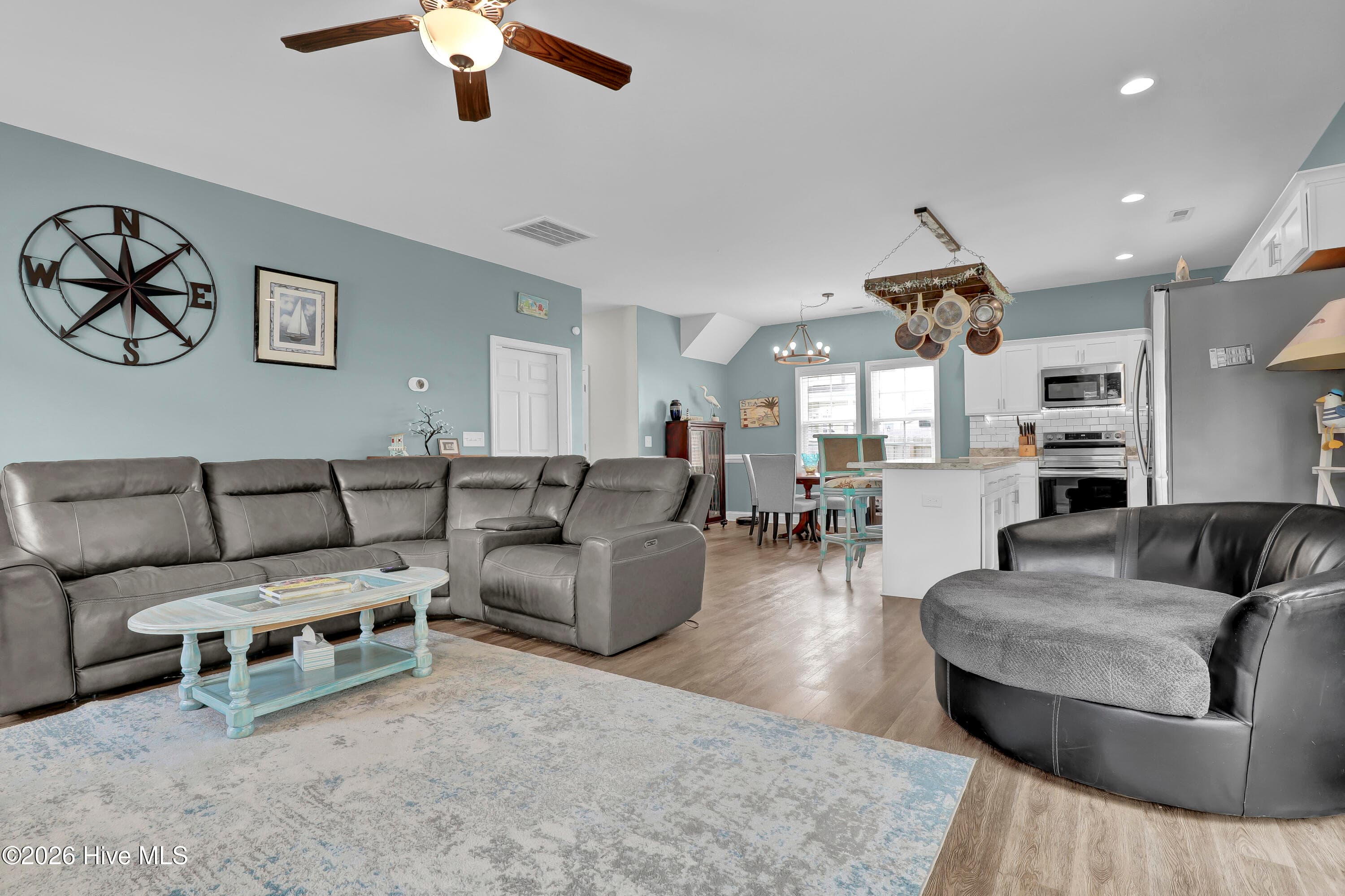 Single Family Residence at 313 Mango Place N, Hubert, NC 28539, photo 19 of 22