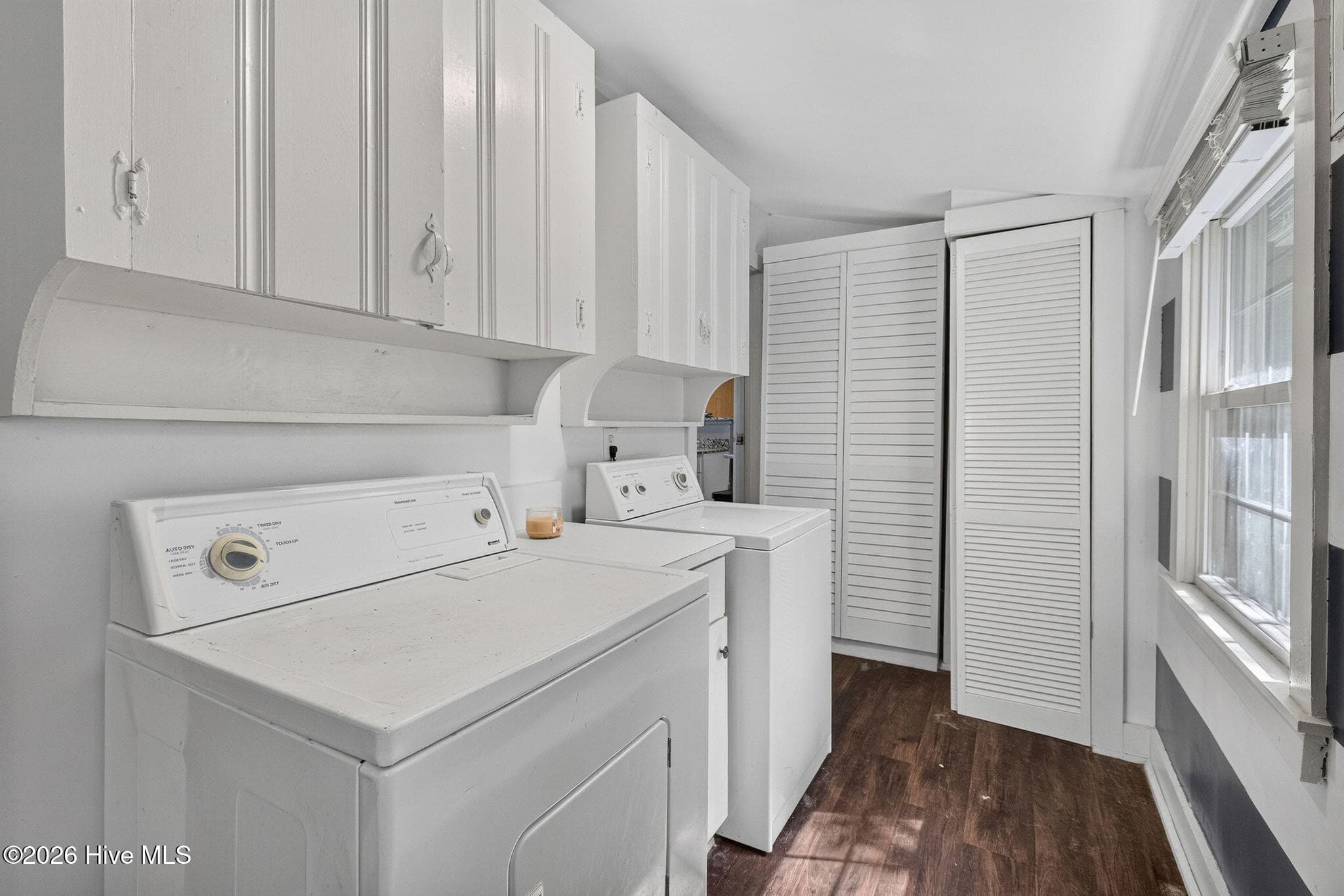 Single Family Residence at 1822 Waddell Street, Wilmington, NC 28401, photo 32 of 59