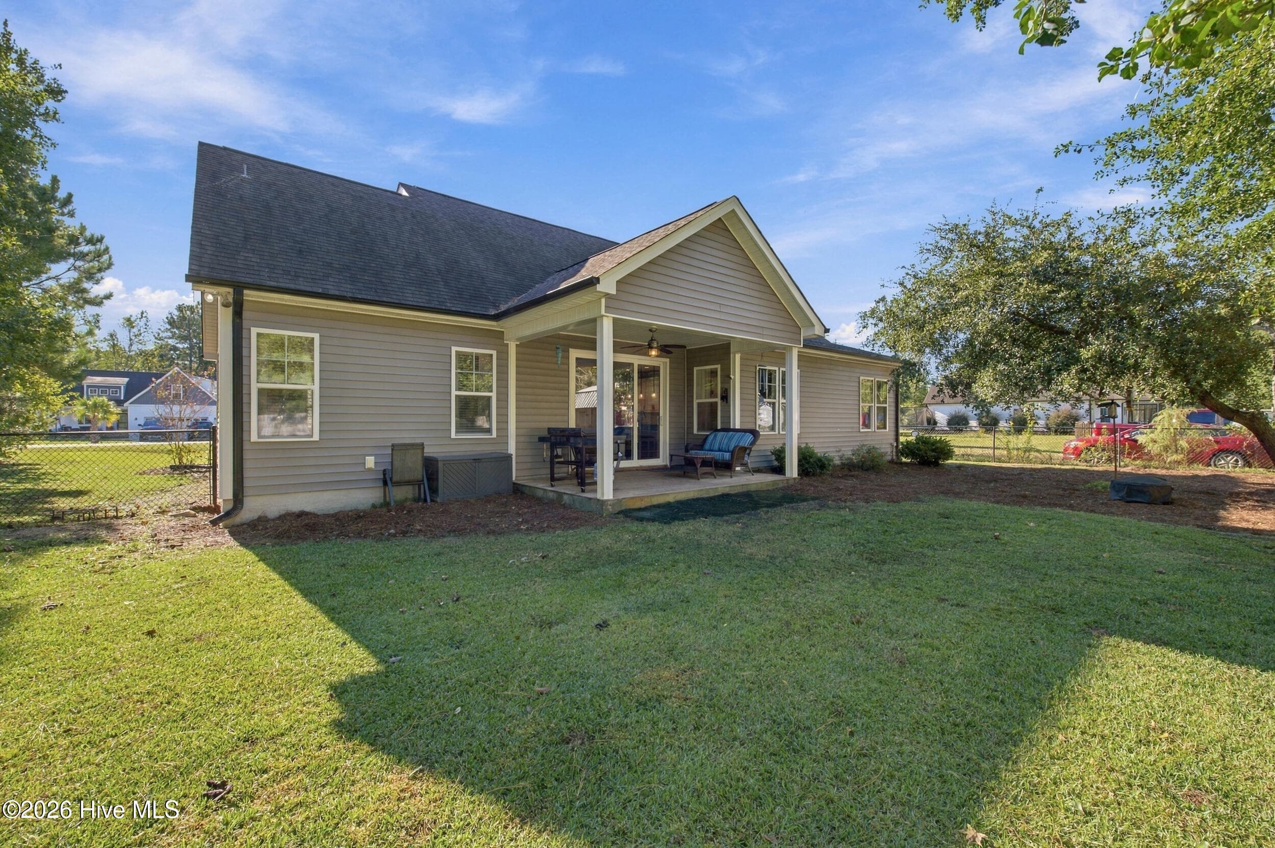 Single Family Residence at 126 Pebble Beach Drive, Hampstead, NC 28443, photo 41 of 54