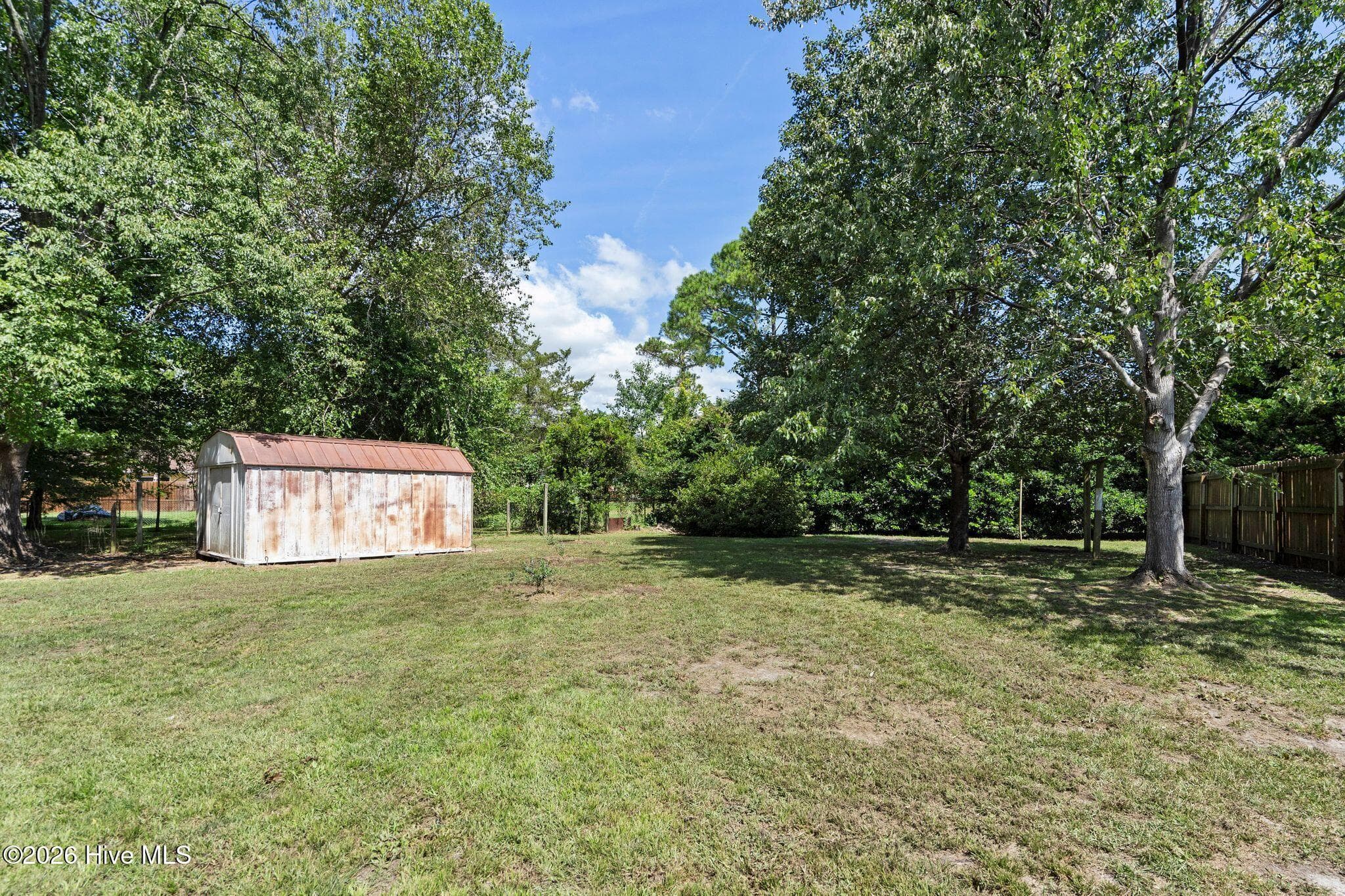 Single Family Residence at 514 Plymouth Drive, Wilmington, NC 28405, photo 3 of 4