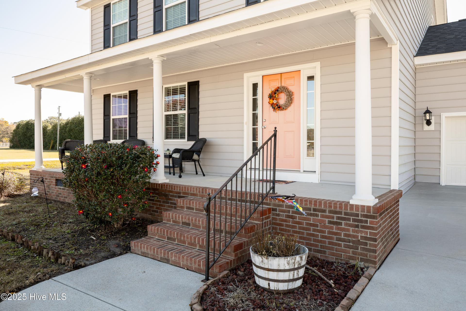 Single Family Residence at 21 Northgate Lane, Clinton, NC 28328, photo 3 of 28