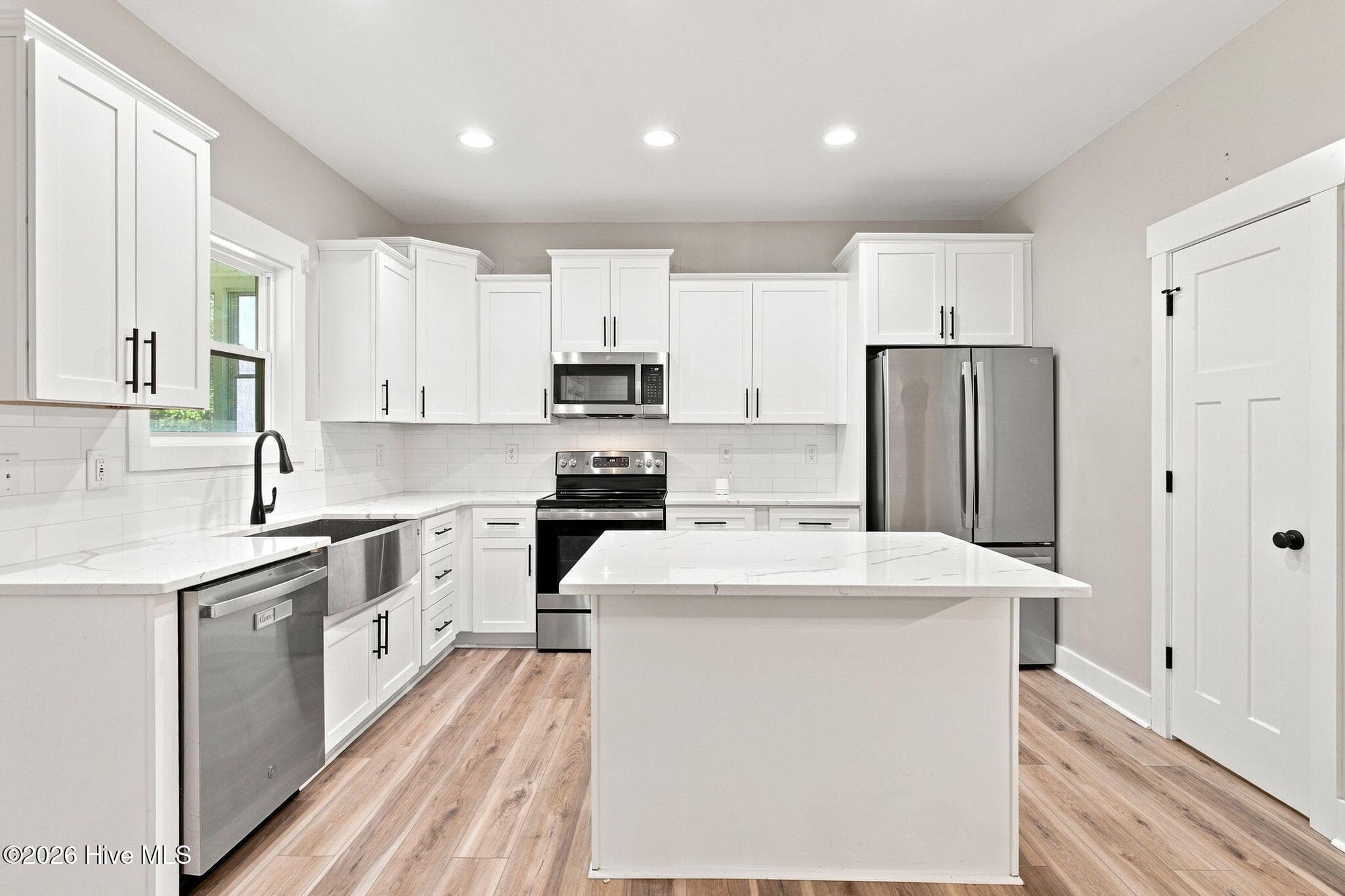 Single Family Residence at 431 Sandlewood Drive NW, Calabash, NC 28467, photo 14 of 55