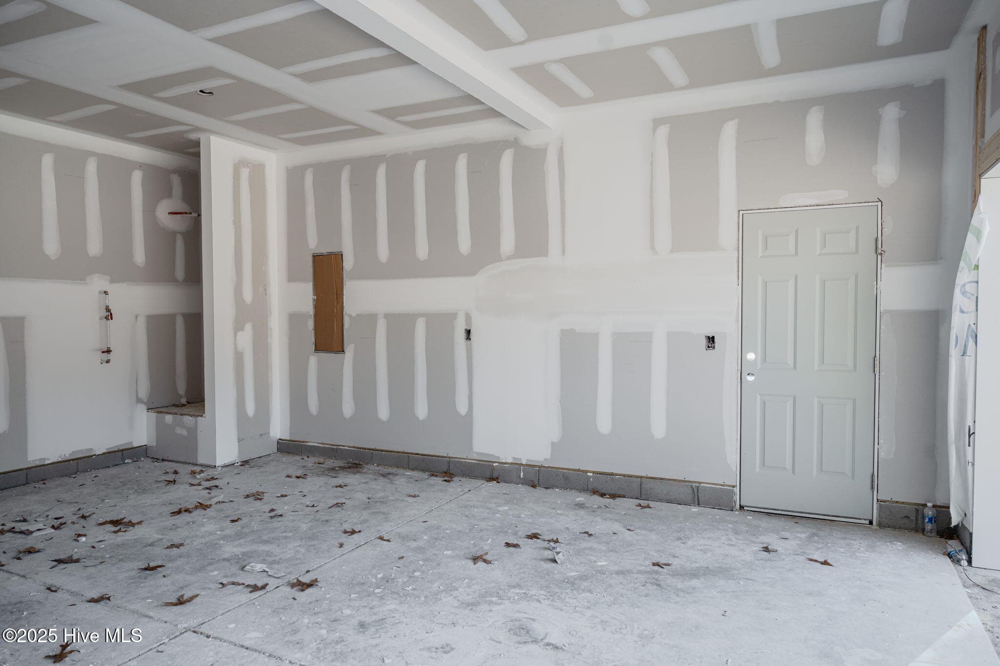 Single Family Residence at 221 Telluride Court, Aberdeen, NC 28315, photo 100 of 215
