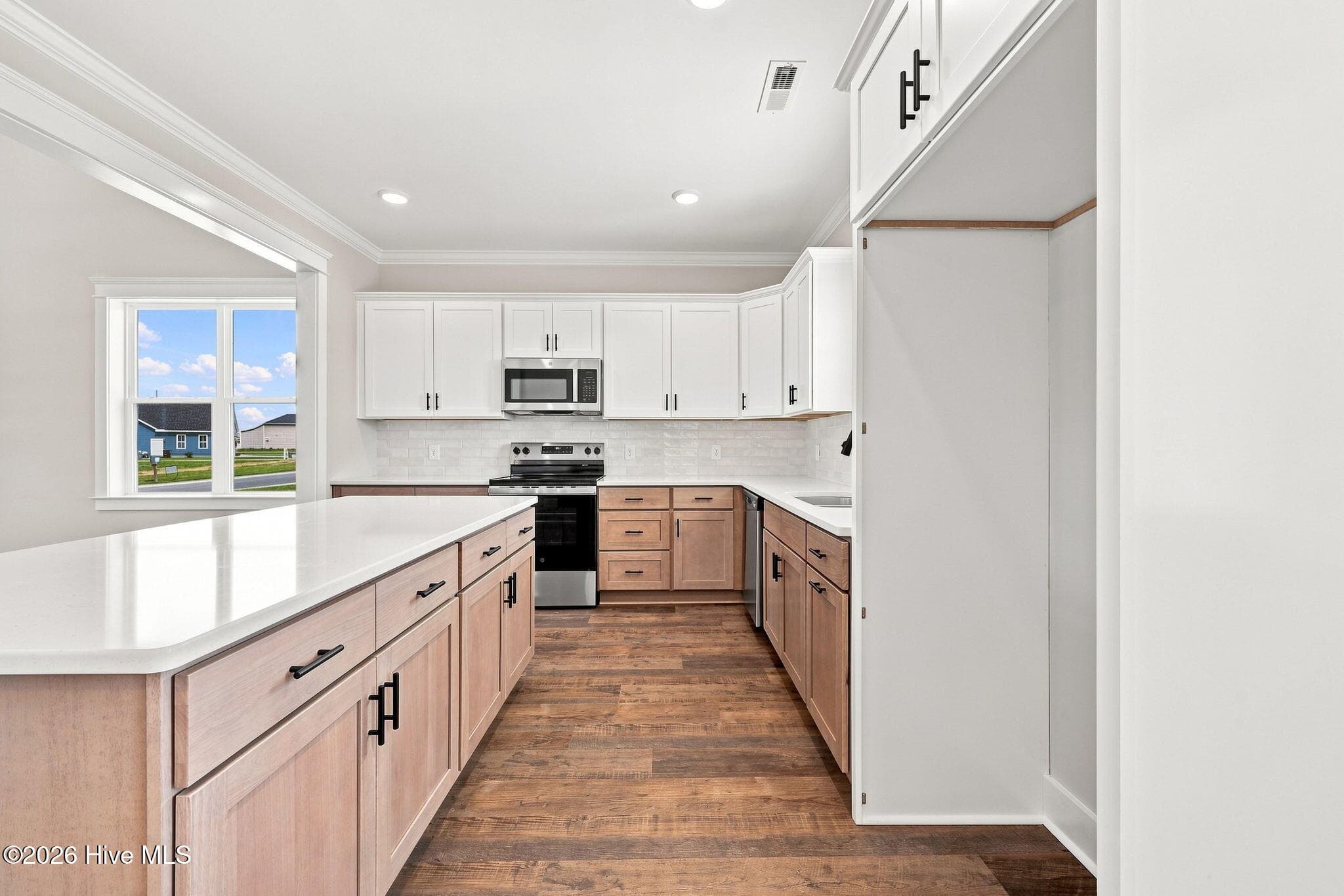 Single Family Residence at 1929 Kimball Drive, Greenville, NC 27834, photo 14 of 52