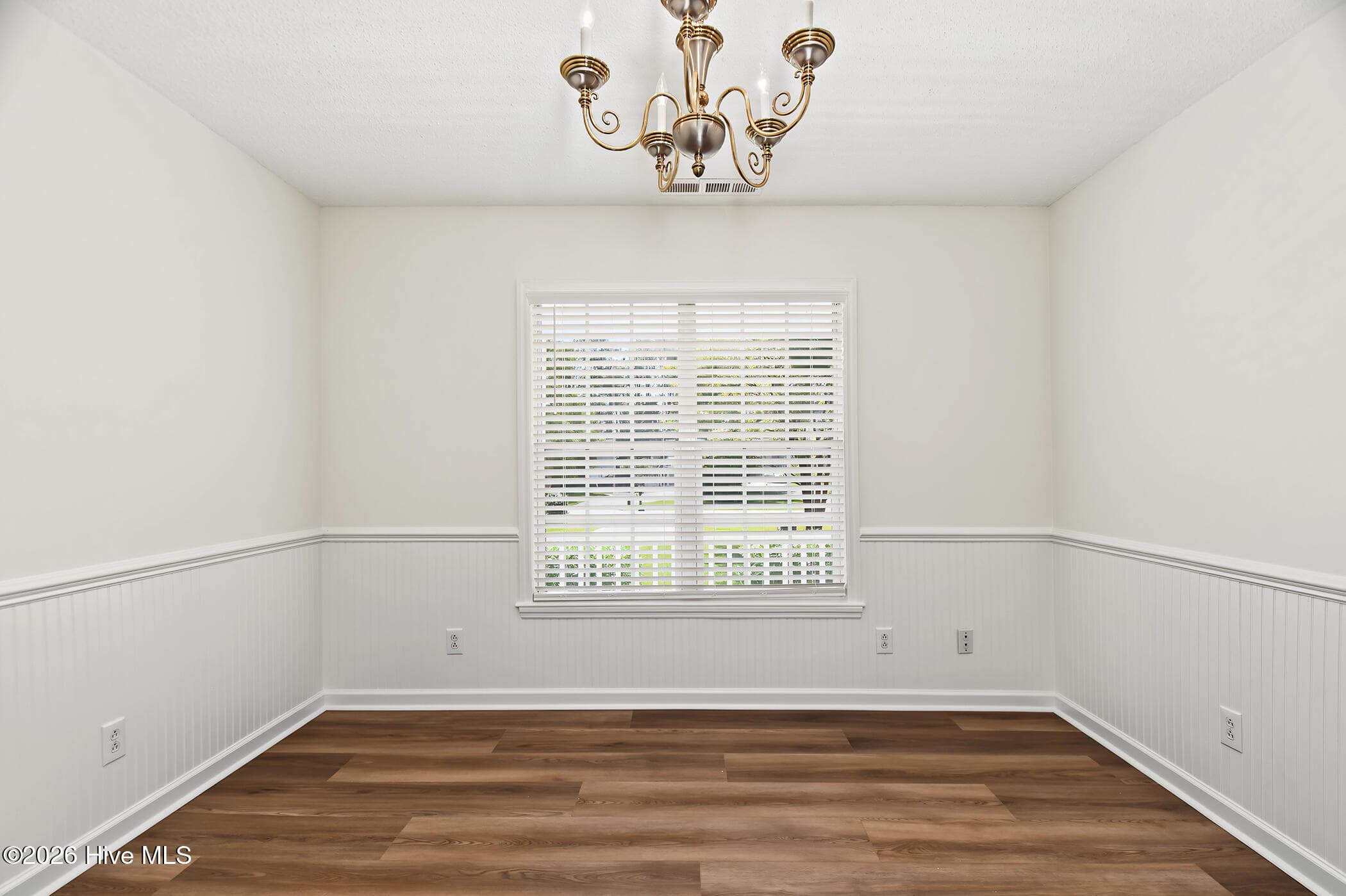 Single Family Residence at 745 Comet Drive, Beaufort, NC 28516, Beaufort, photo 6 of 49