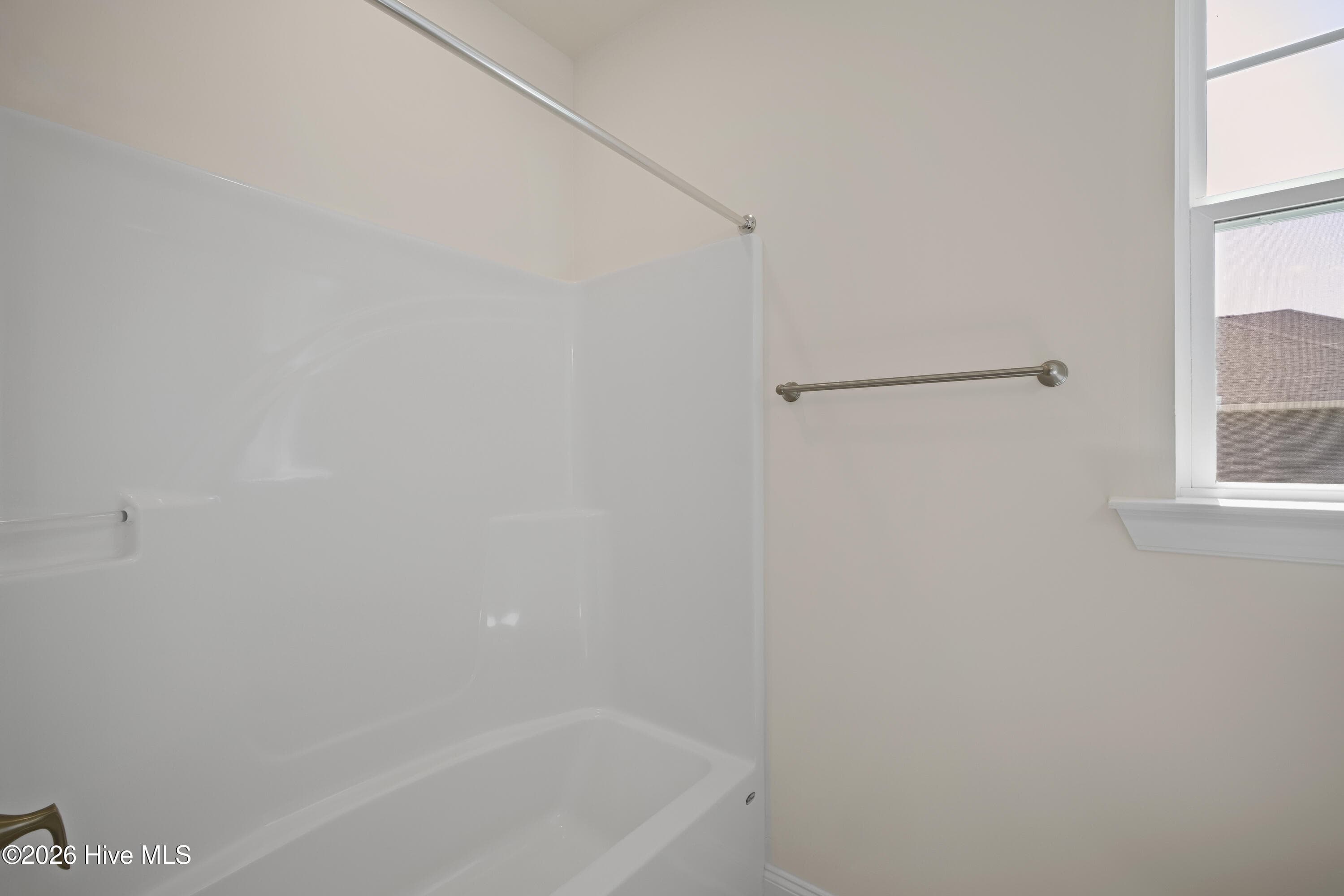 Hall bath tub shower combo - 1589 Bellingham Drive, Beech Island, SC 29842