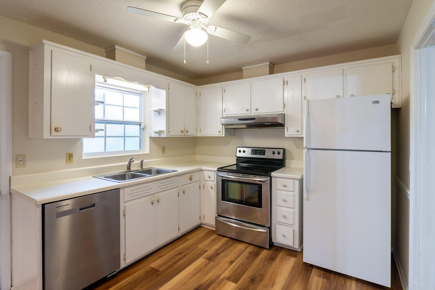 Single Family Residence at 3417 Rushing Rd Road, Augusta, GA 30906, photo 9 of 26