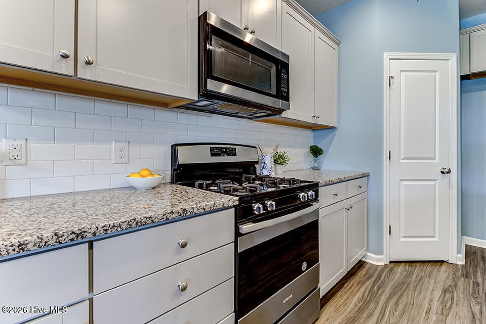 Single Family Residence at 5115 Fortuna Drive, Leland, NC 28451, photo 32 of 51