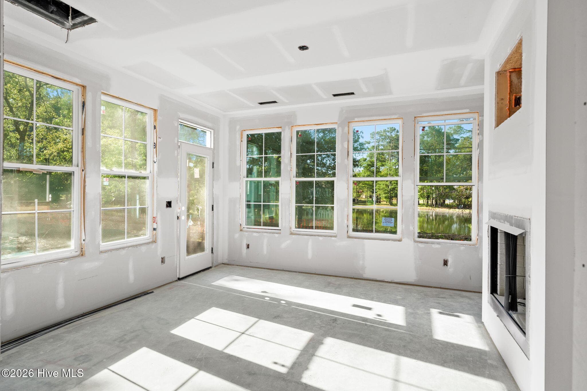 Single Family Residence at 79 Plantation Passage Drive SE, Bolivia, NC 28422, photo 2 of 7