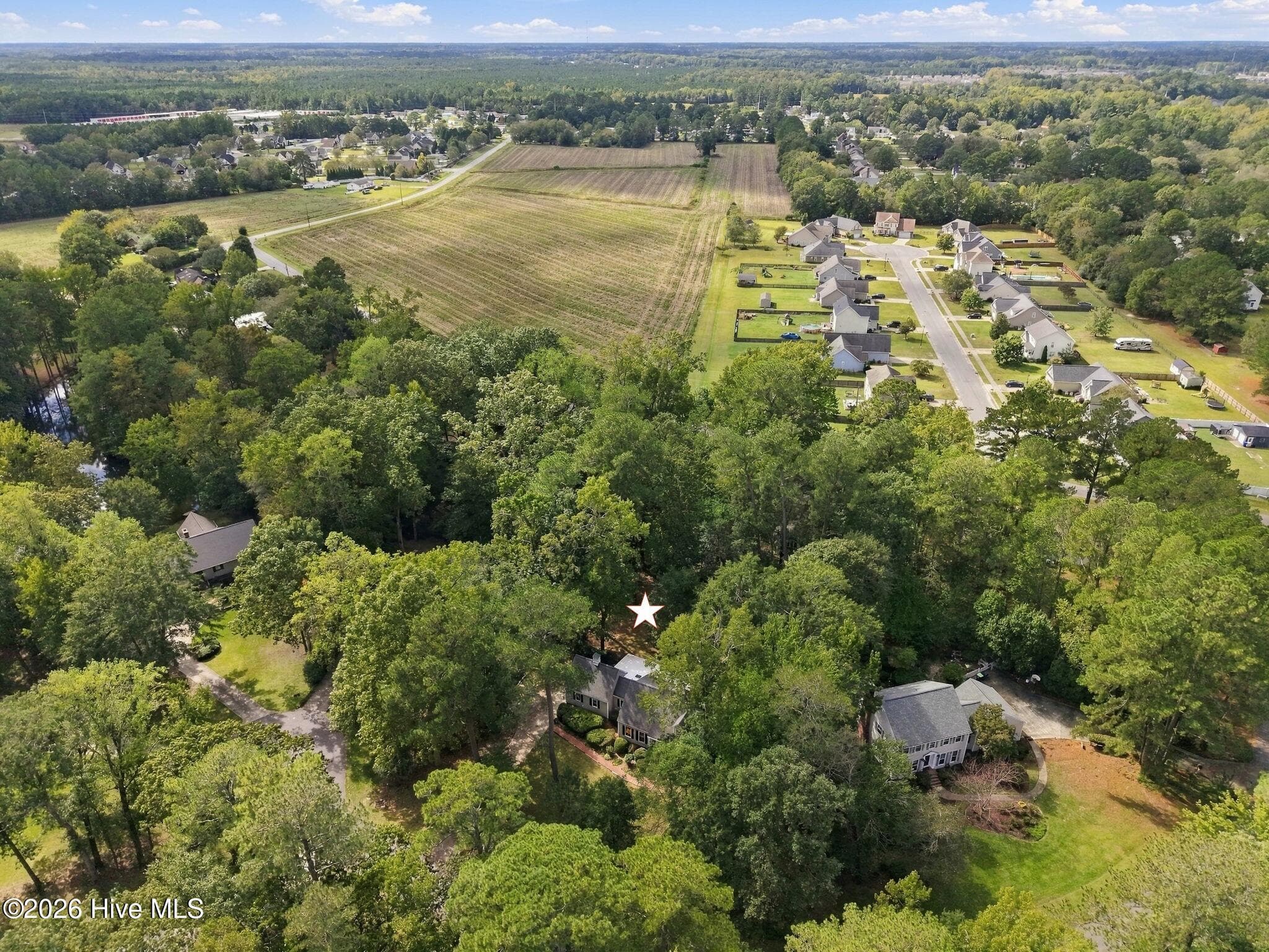 Single Family Residence at 104 Windermere Court, Greenville, NC 27858, photo 13 of 58