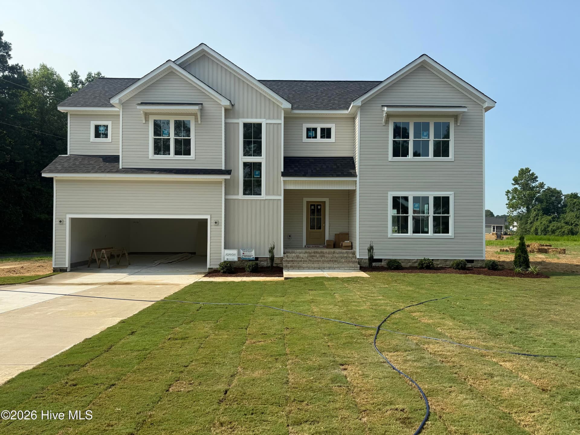 Single Family Residence at 1800 Batten Farm Road, Selma, NC 27576, photo 5 of 126