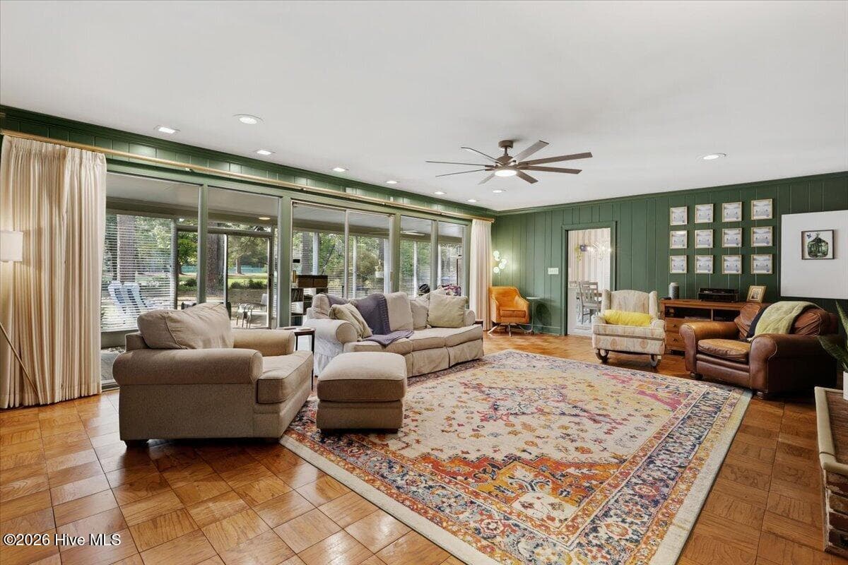 Single Family Residence at 1304 Greenbriar Road, Kinston, NC 28501, photo 34 of 66