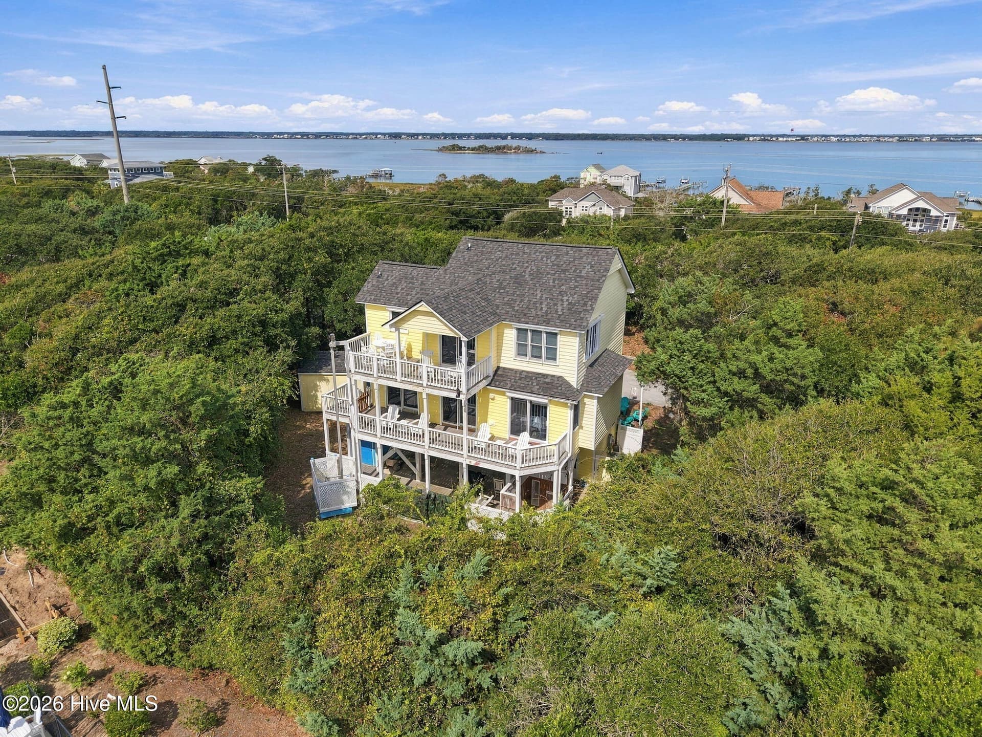 Single Family Residence at 104 Howe Street, Emerald Isle, NC 28594, photo 38 of 44