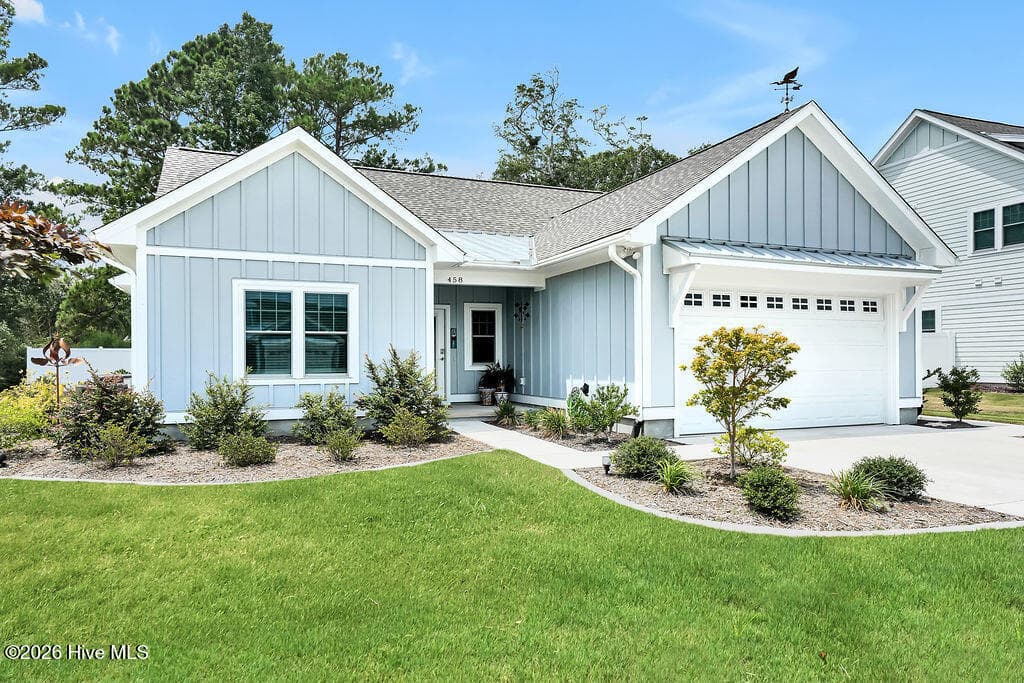 Single Family Residence at 458 Raven Glen Drive, Southport, NC 28461, photo 2 of 41