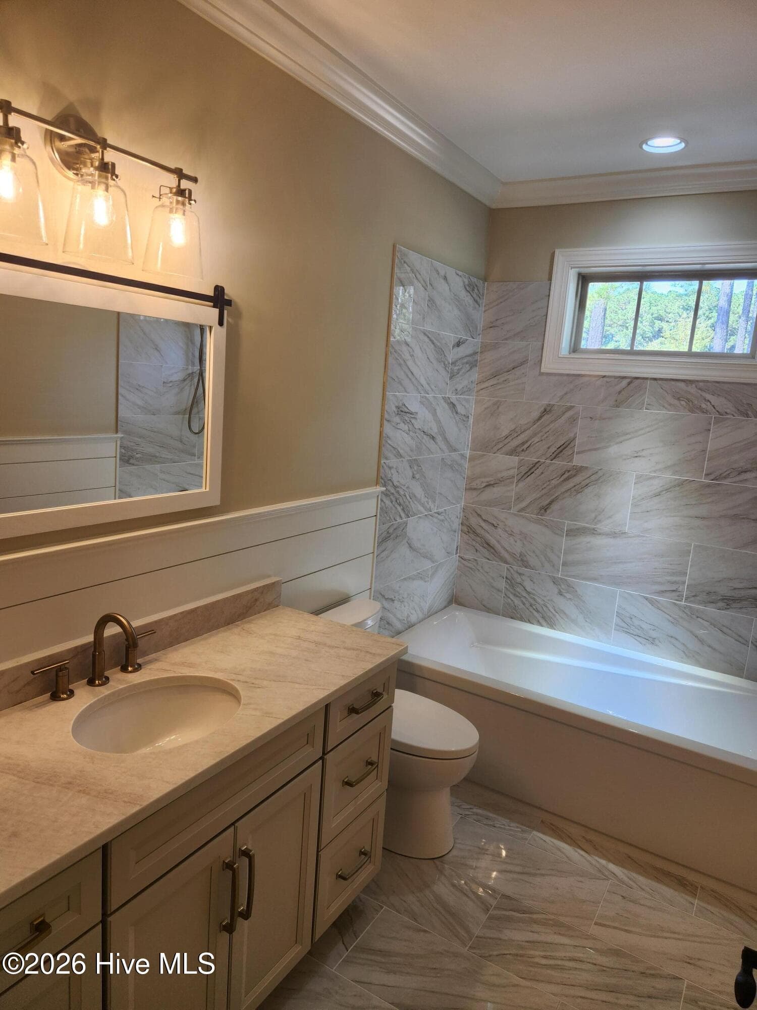 Single Family Residence at 6481 Kirkwall Point SW, Ocean Isle Beach, NC 28469, photo 20 of 49