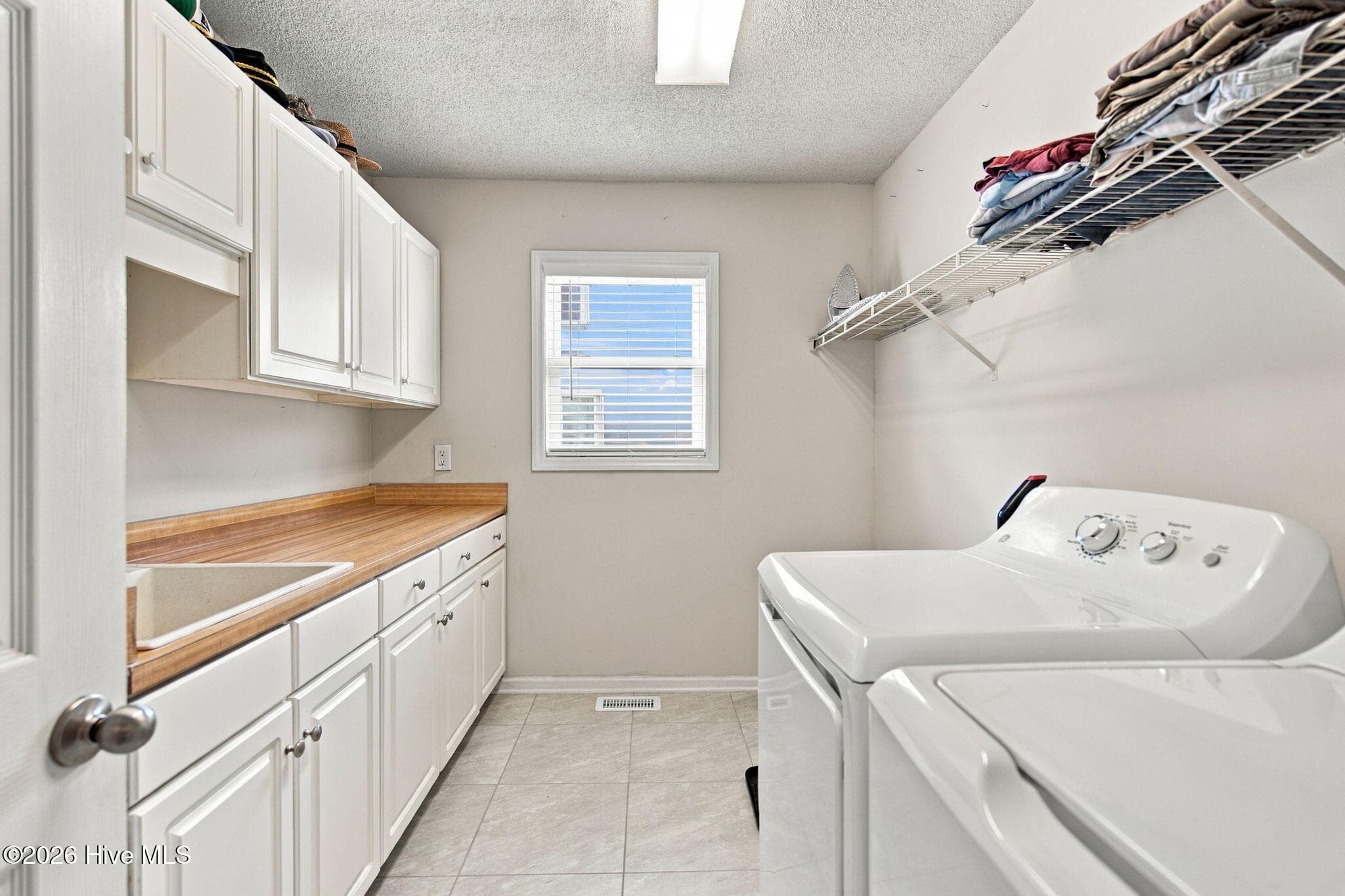Single Family Residence at 720 Fort Fisher Boulevard S, Kure Beach, NC 28449, photo 29 of 145