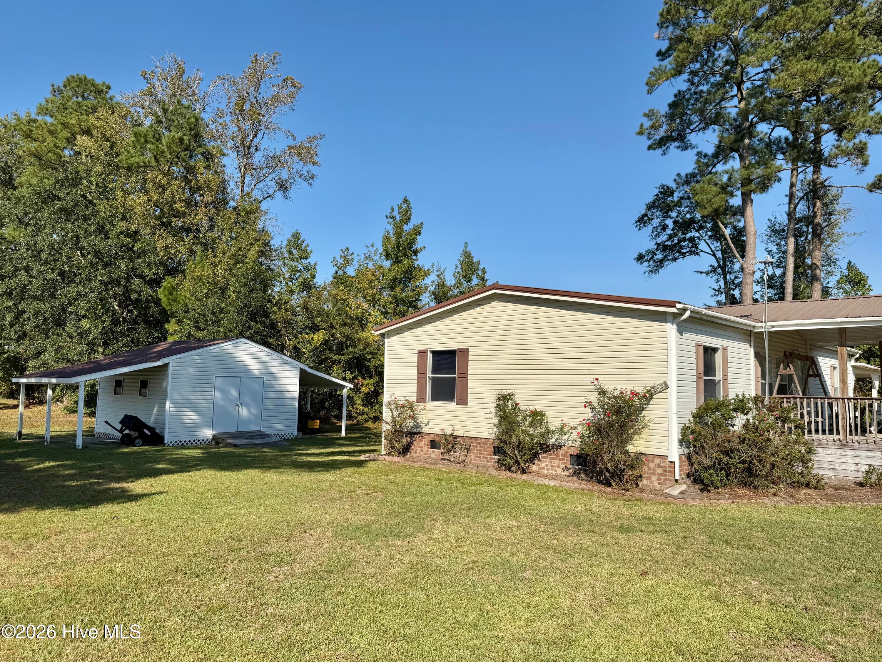Manufactured Home at 7779 Nc 306 S, Aurora, NC 27806, photo 33 of 42