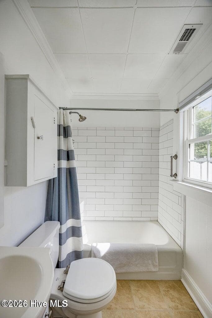 Bathroom - 322 River Road, Washington, NC 27889, Washington