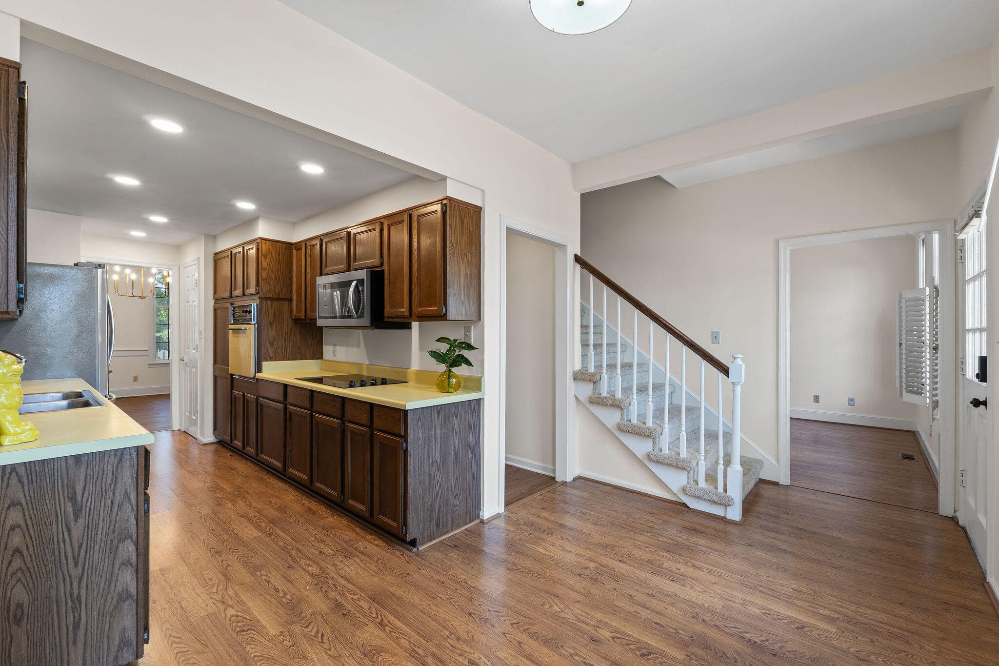 Condominium at 385 Folkstone Circle, Augusta, GA 30907, photo 9 of 52