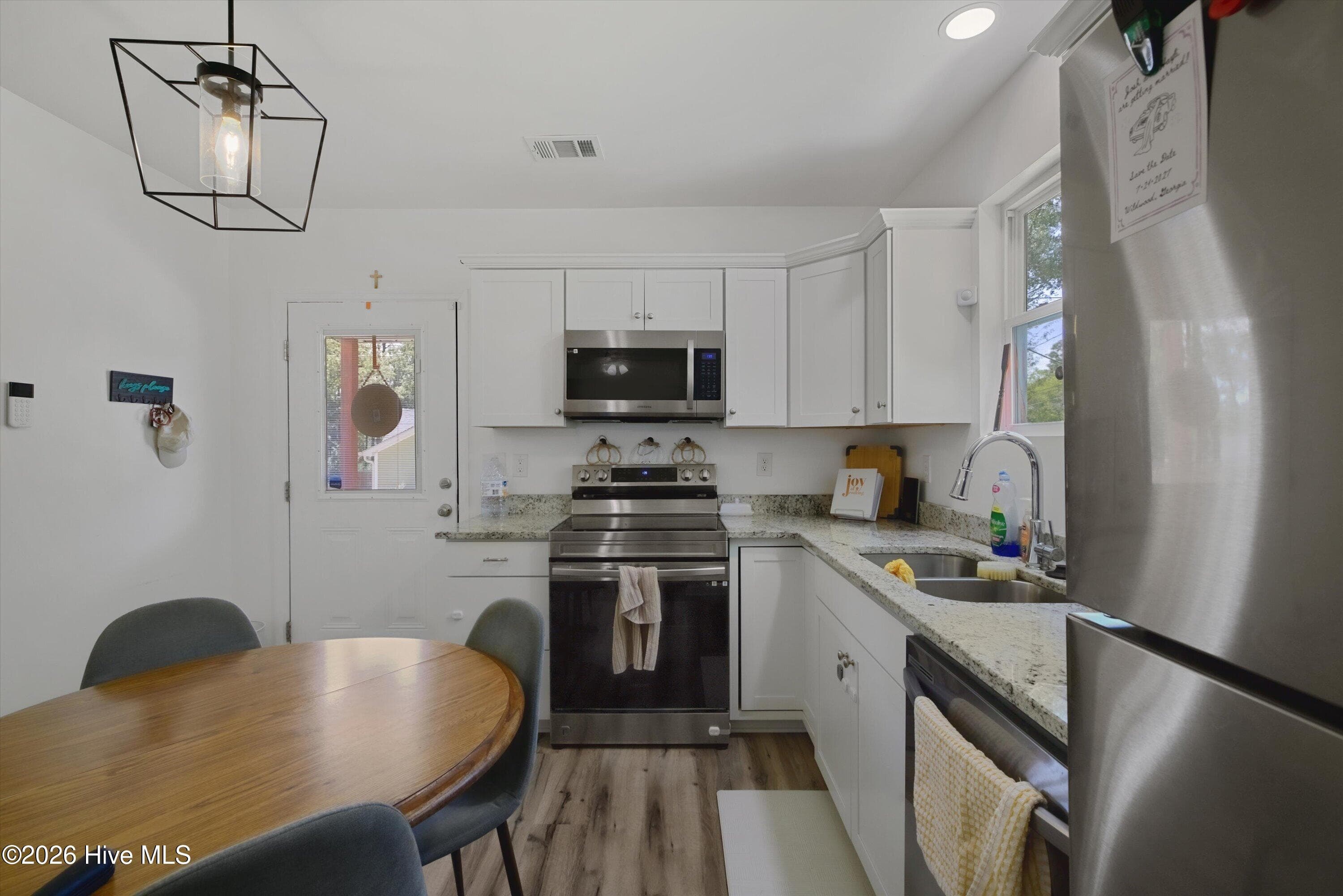 Single Family Residence at 3522 Bullock Avenue, Augusta, GA 30906, photo 14 of 32