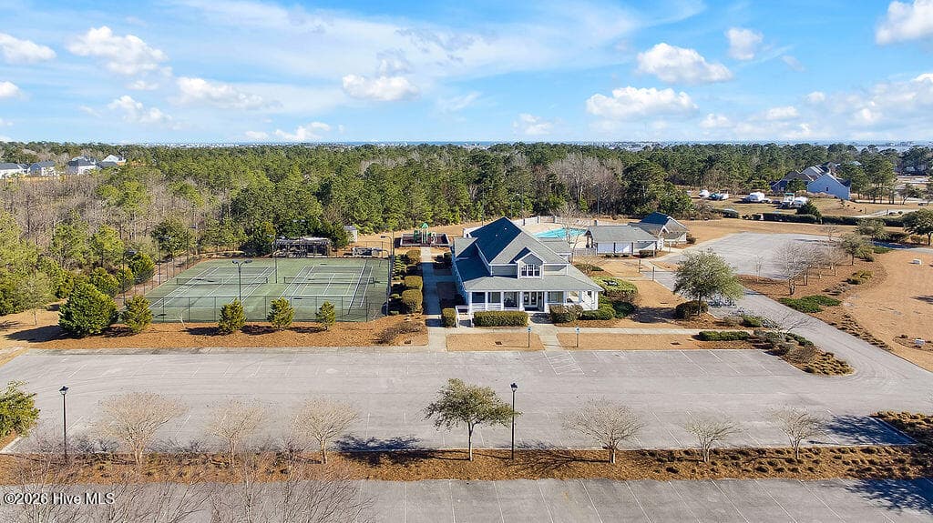 Reclaim your down time with Mimosa Bay's fantastic amenities - 266 E Red Head Circle, Sneads Ferry, NC 28460