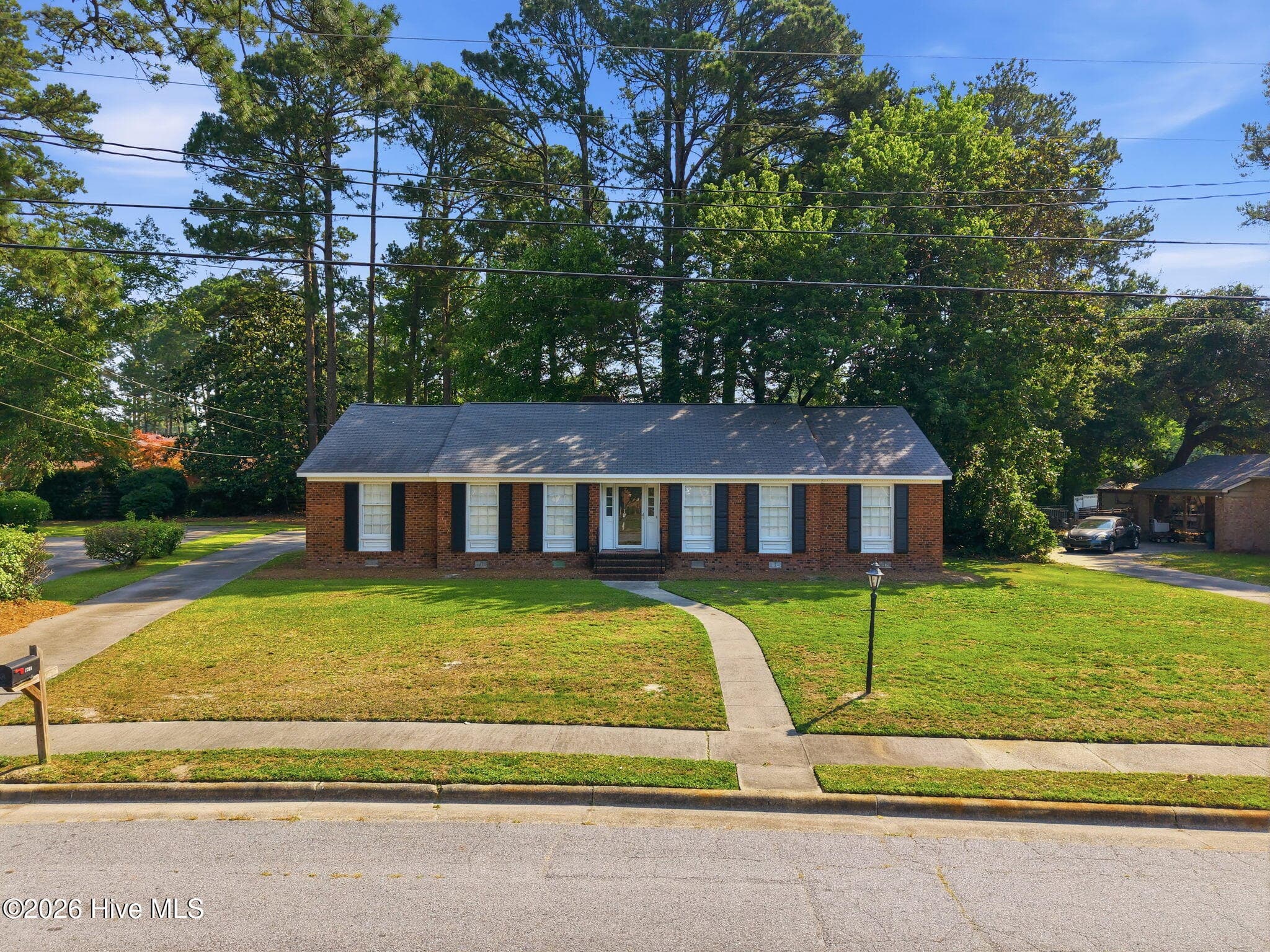 Single Family Residence at 1205 W Highland Avenue, Kinston, NC 28501, photo 3 of 48