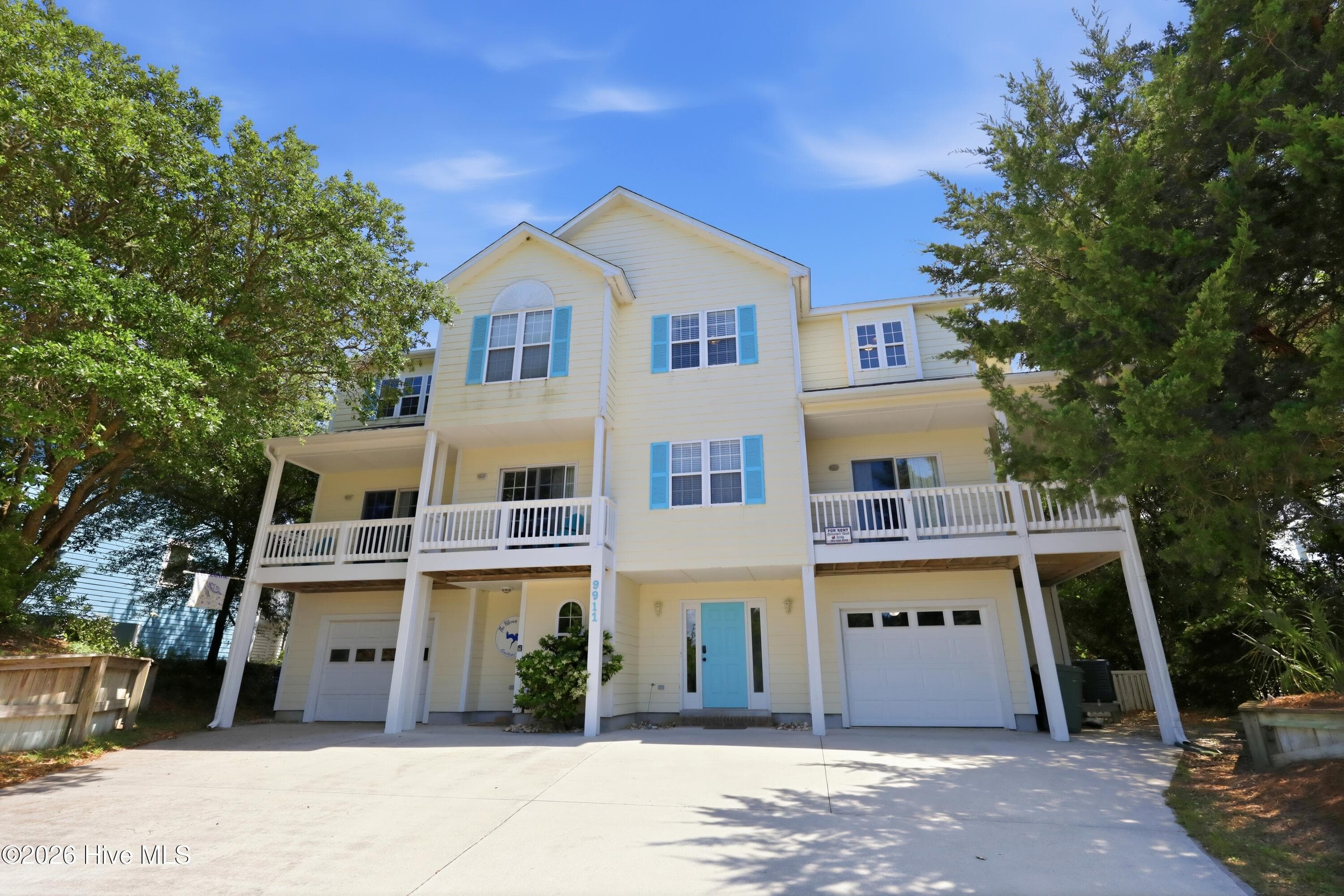 9911 Chrissie Wright Court West, Emerald Isle, NC 28594