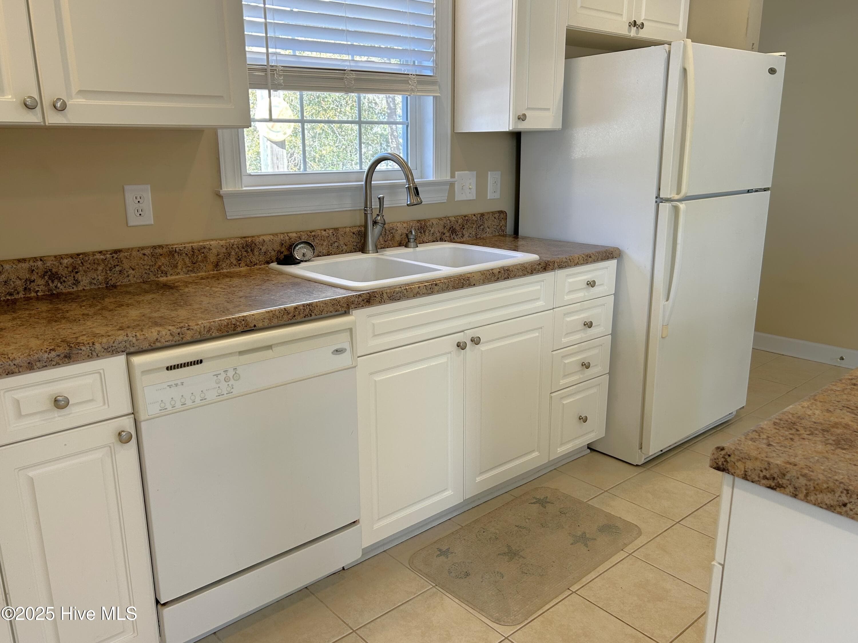 Single Family Residence at 115 NW 20th Street, Oak Island, NC 28465, photo 4 of 29