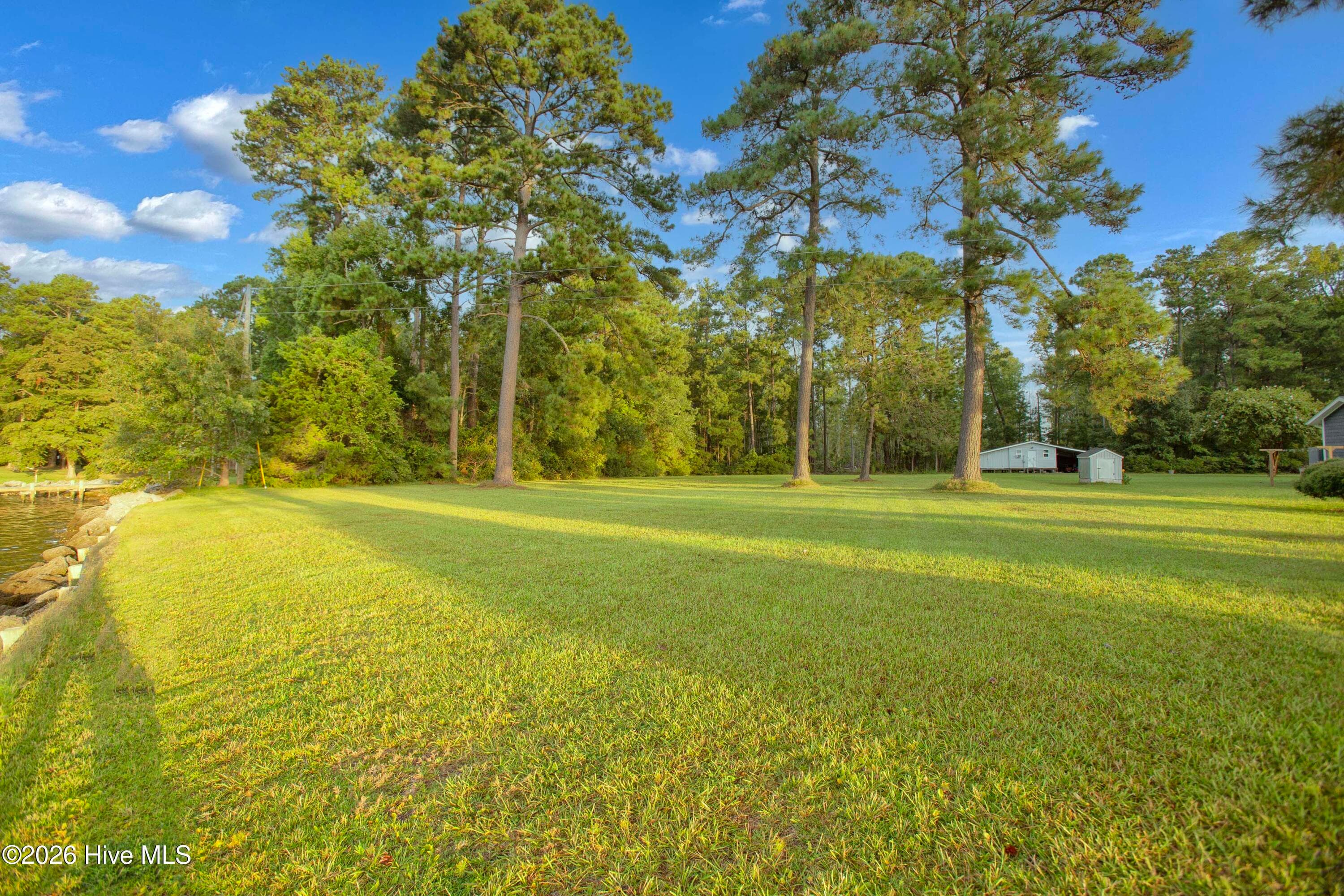 235 Myrtlewood Lane, Bayboro, NC 28515