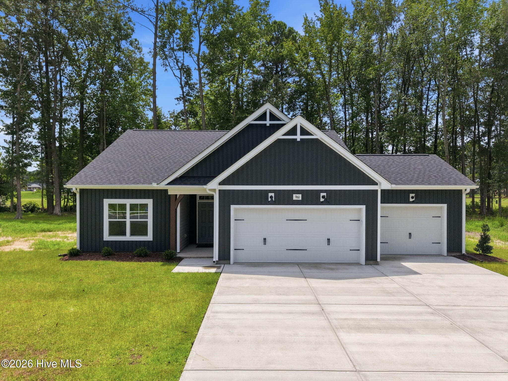 Single Family Residence at 960 Rialto Lane, Ayden, NC 28513, photo 3 of 62