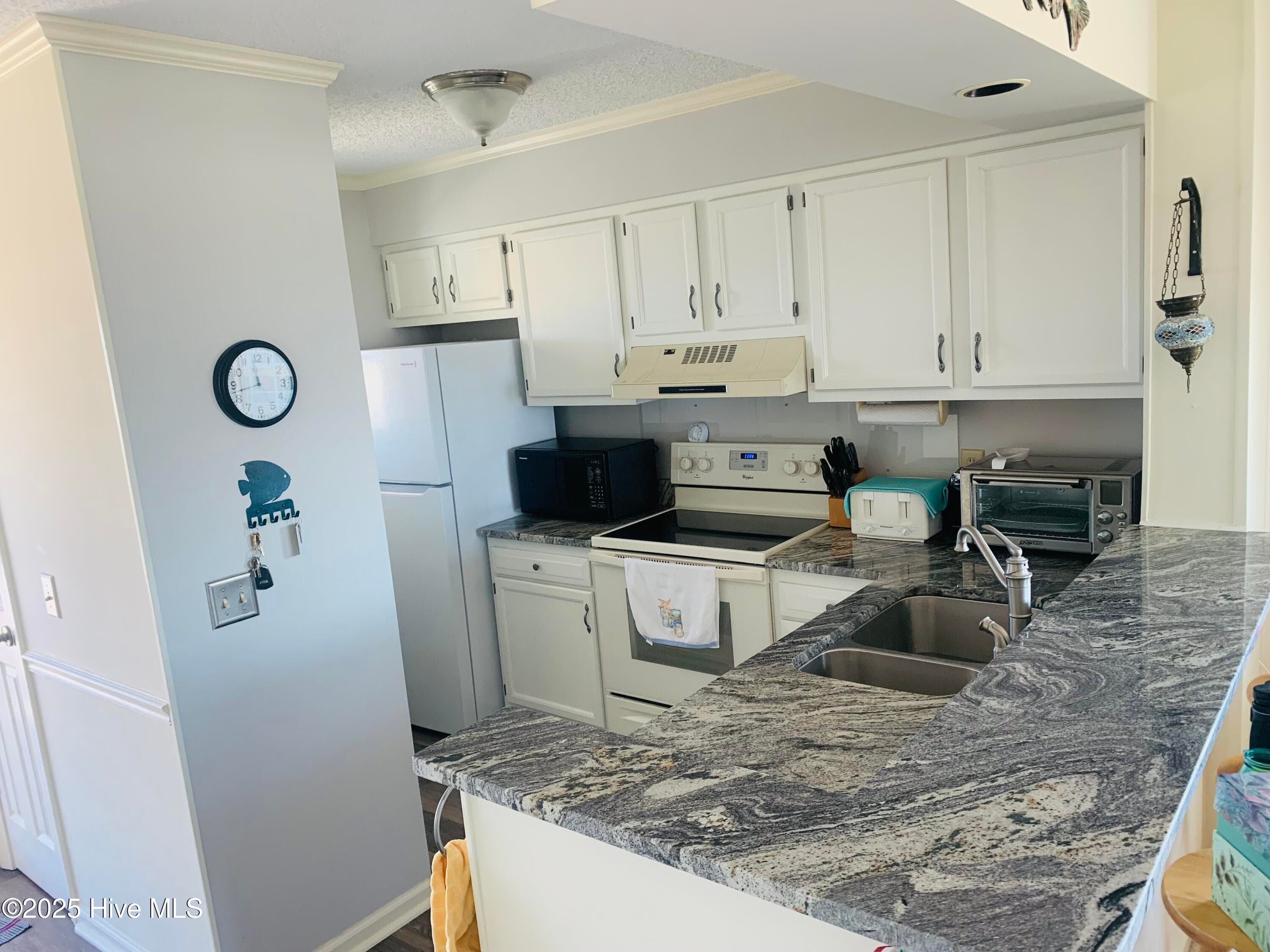 Condominium at 650 Cedar Point Boulevard C 31, Cedar Point, NC 28584, photo 16 of 43