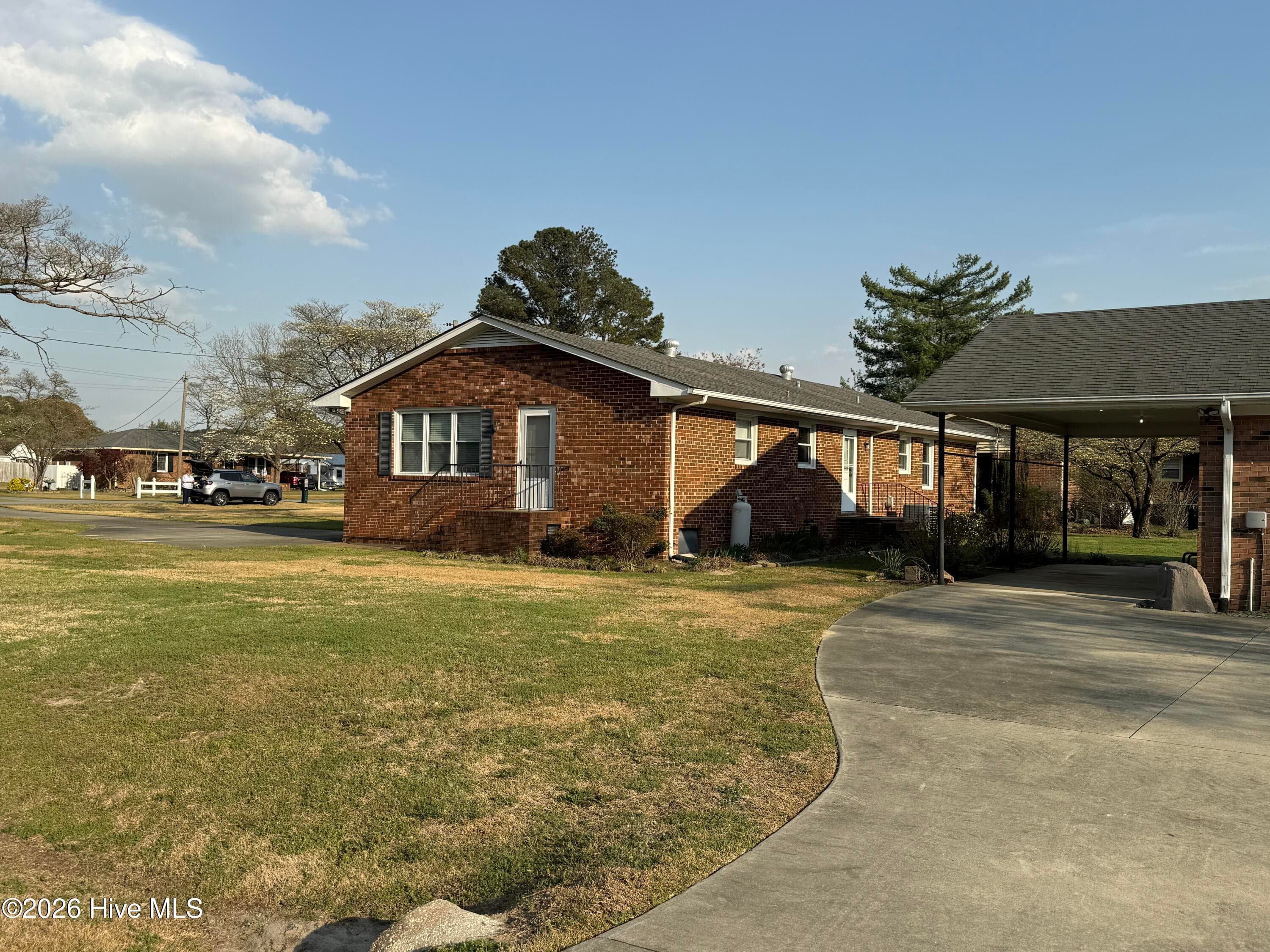 Back side of House - 2992 Cherry Lane, Kinston, NC 28504