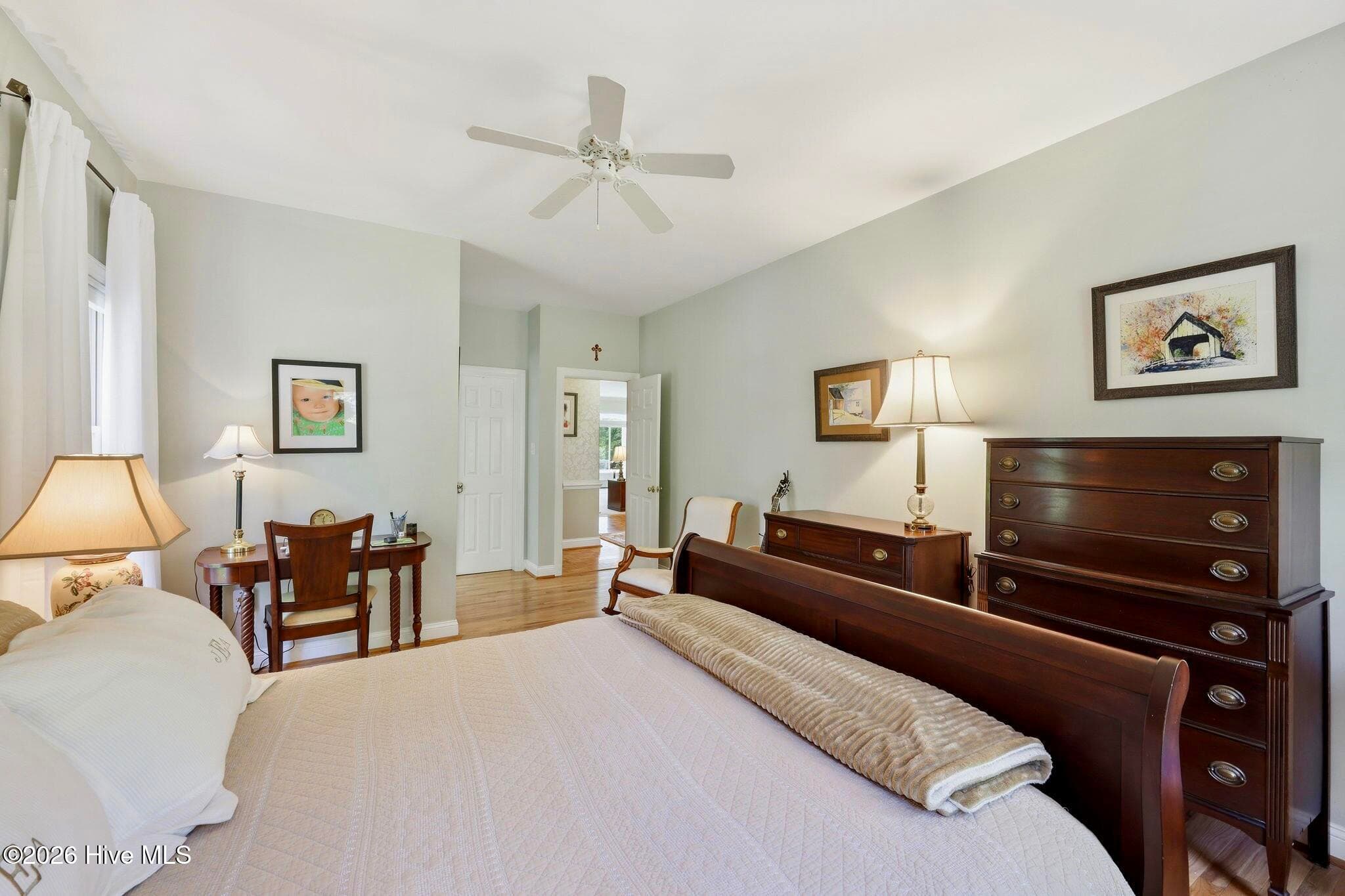 Single Family Residence at 204 Firestone Court, New Bern, NC 28562, photo 3 of 4