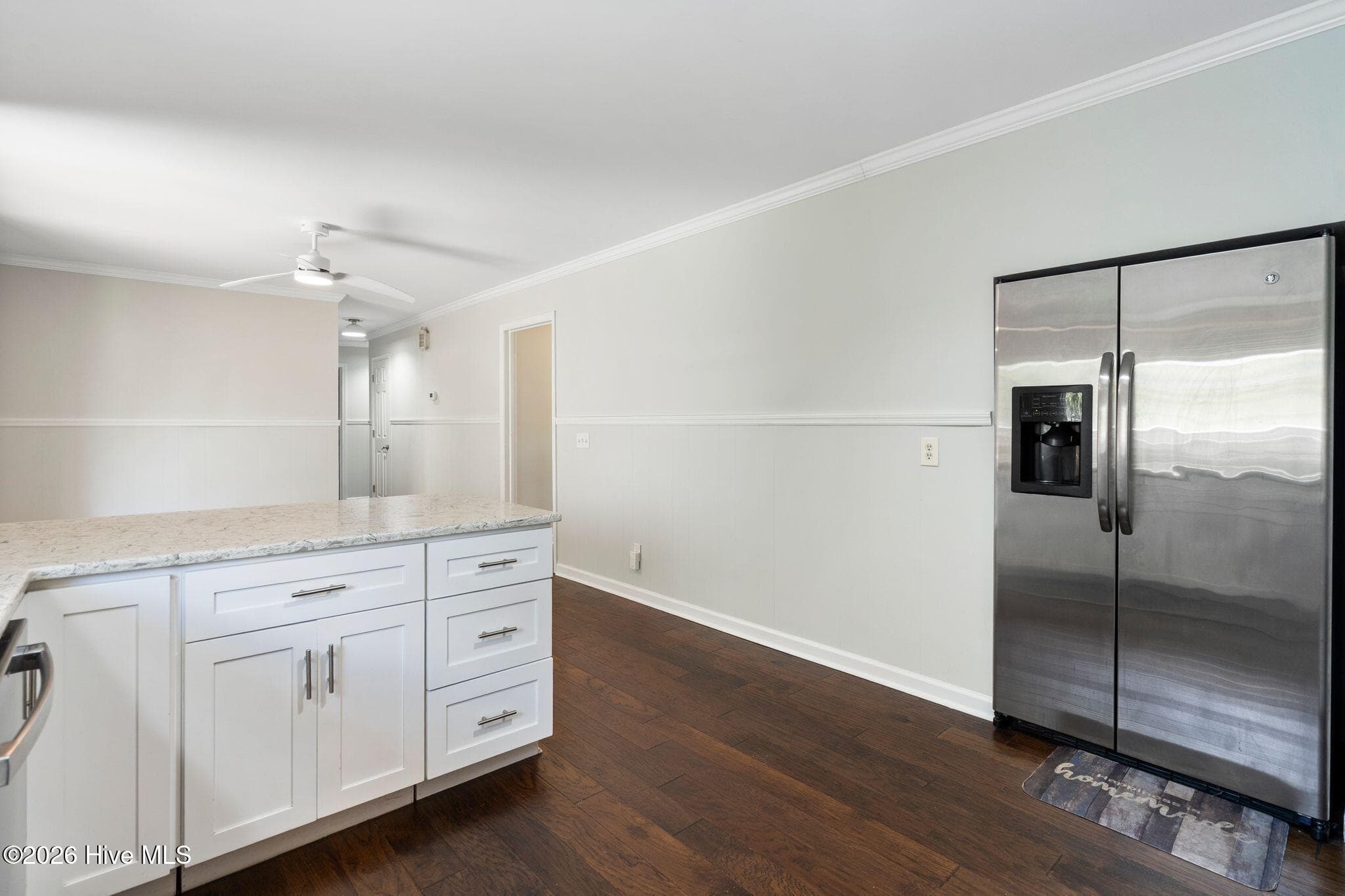 Single Family Residence at 806 Bragg Drive, Wilmington, NC 28409, photo 22 of 57