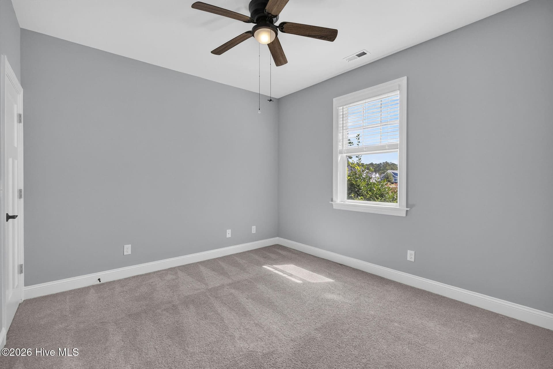 Single Family Residence at 646 Crown Pointe Drive, Hampstead, NC 28443, photo 32 of 44