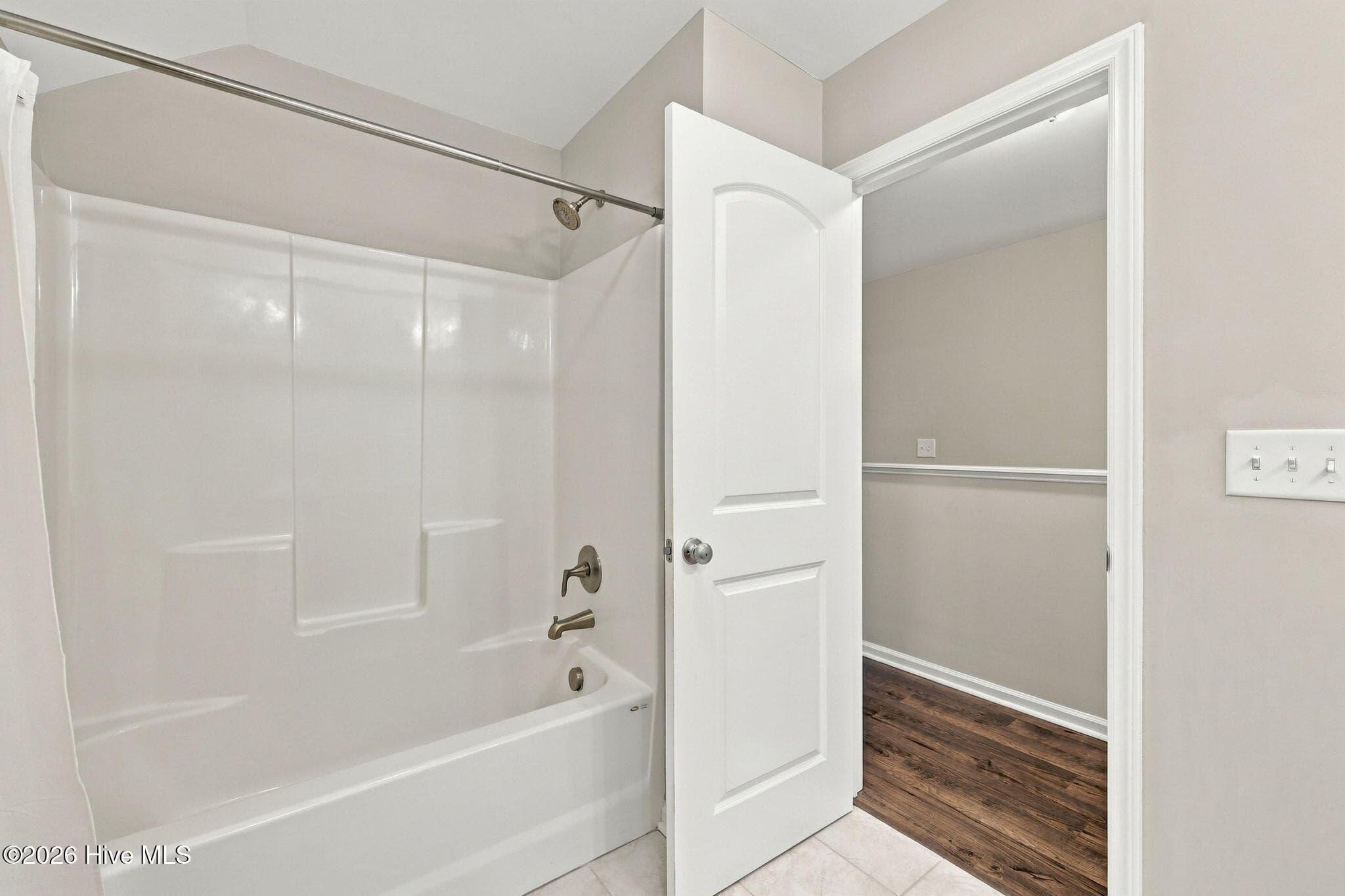 Single Family Residence at 613 Knoll Circle, Greenville, NC 27858, photo 25 of 52