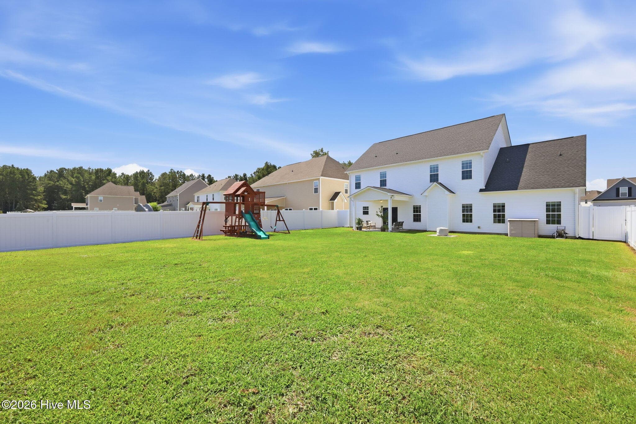 Single Family Residence at 3007 Weathersby Drive, New Bern, NC 28562, photo 51 of 59