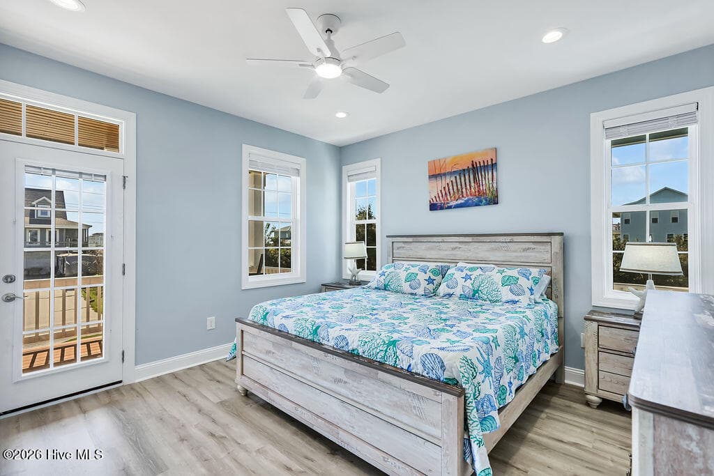 2nd floor master suite - 246 Grandview Drive, Sneads Ferry, NC 28460