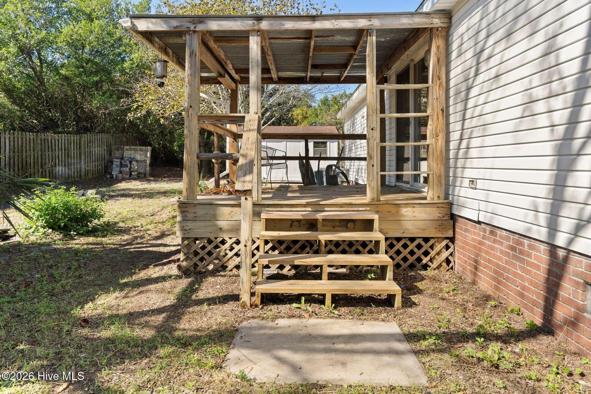 Manufactured Home at 6140 Carolina Beach Road Trlr 28, Wilmington, NC 28412, photo 43 of 54